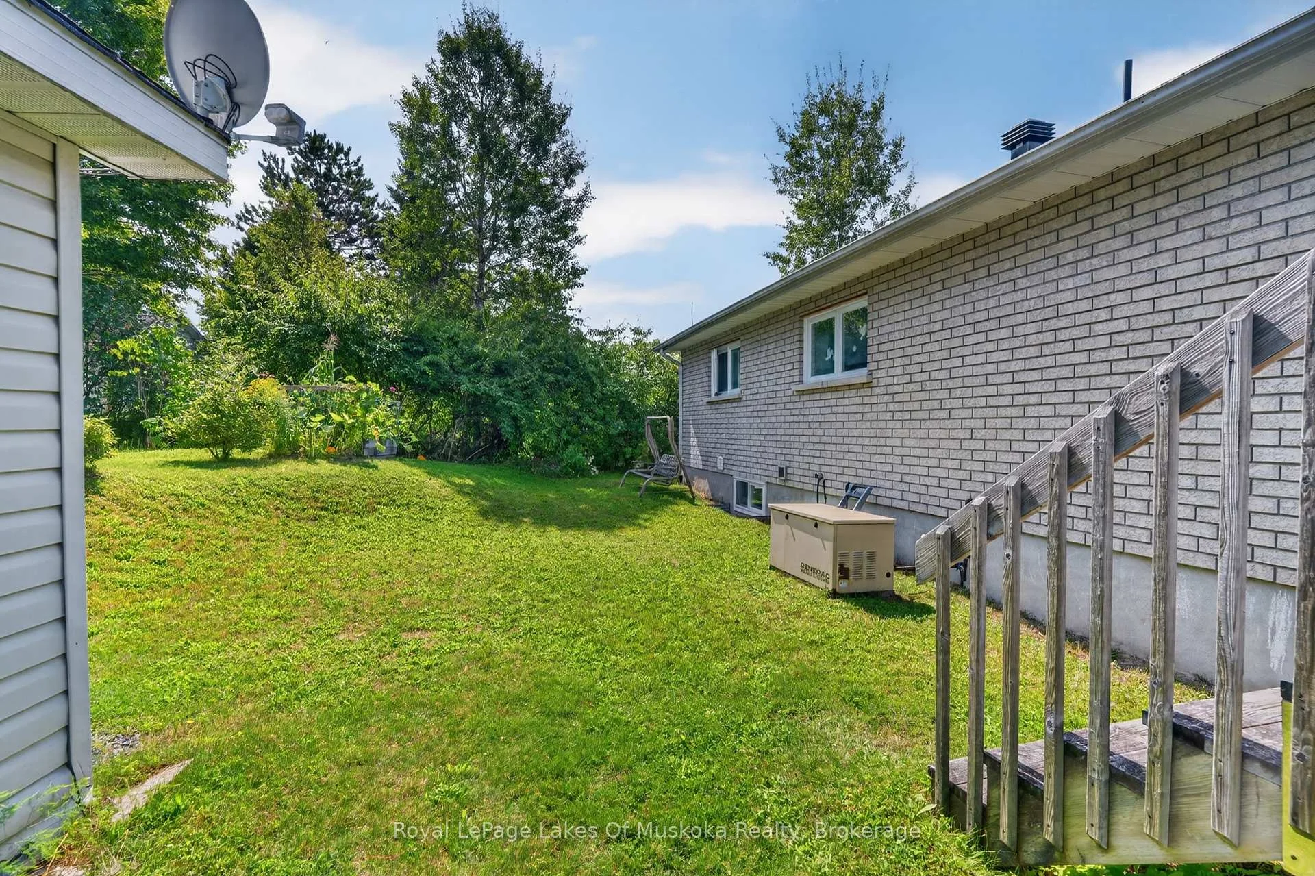 Photo 80 of 140 Simpson Street, Burk's Falls — HOMEH
