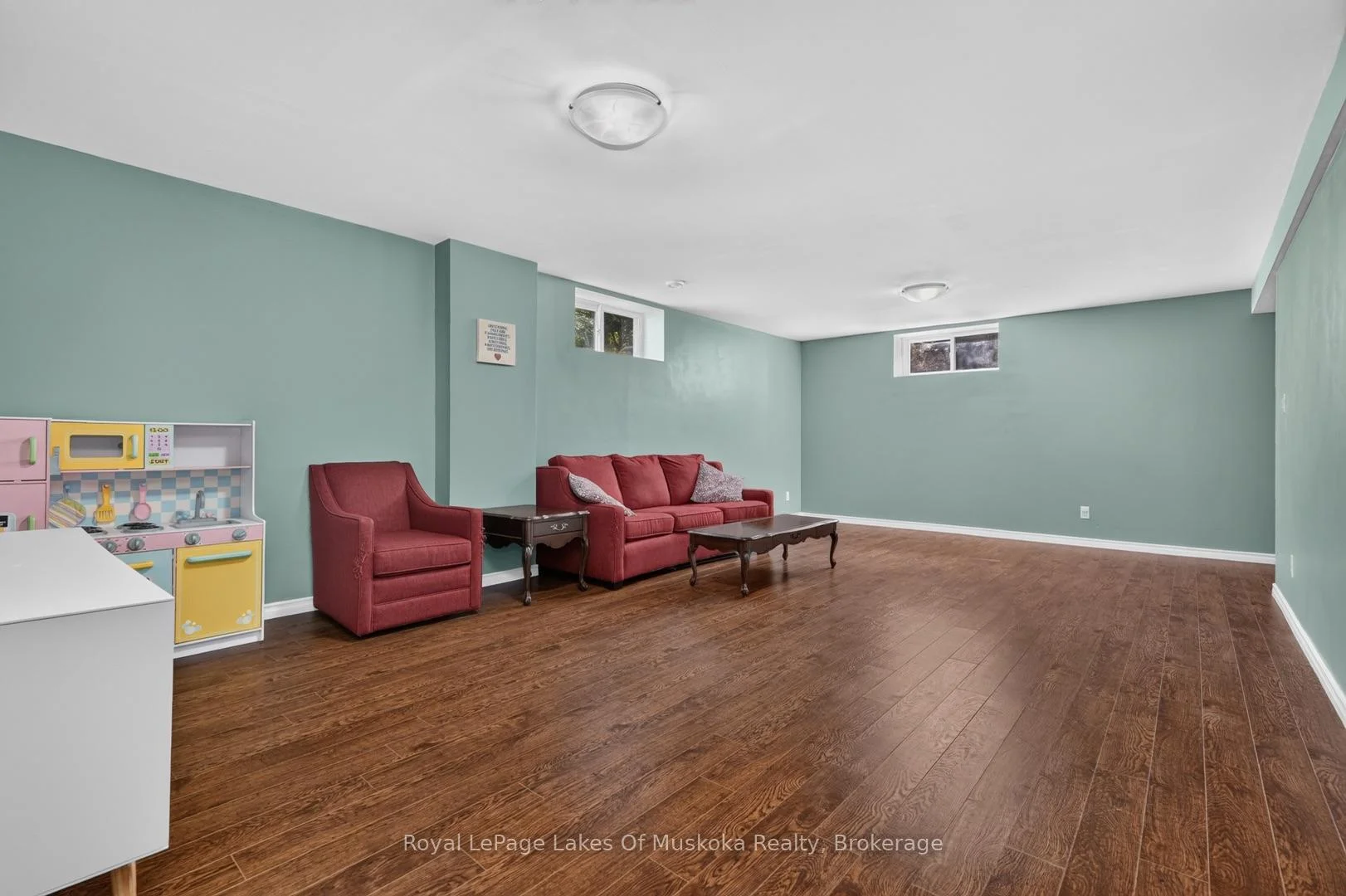 Photo 81 of 140 Simpson Street, Burk's Falls — HOMEH