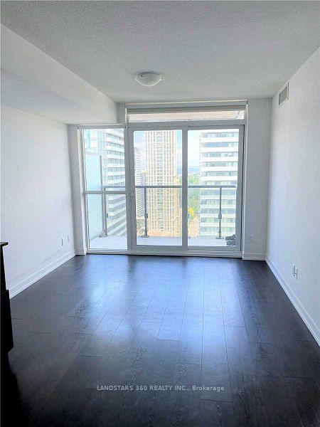 Photo 3 of Unit 2904, 125 redpath Avenue, Toronto, Mount Pleasant West — HOMEH