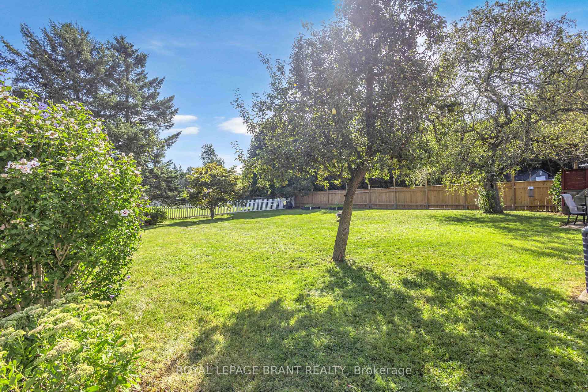 Photo 31 of 7 Willowdale Street, Brant, Brantford Twp — HOMEH