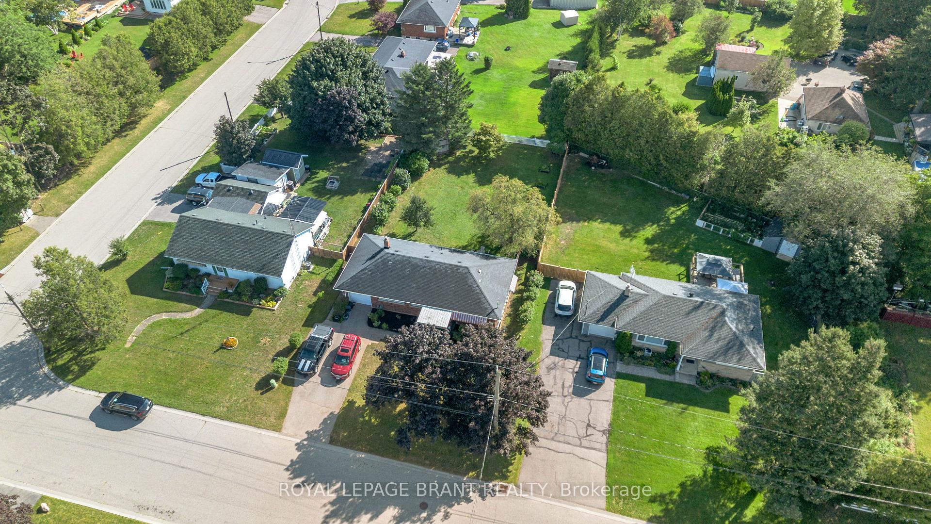 Photo 35 of 7 Willowdale Street, Brant, Brantford Twp — HOMEH