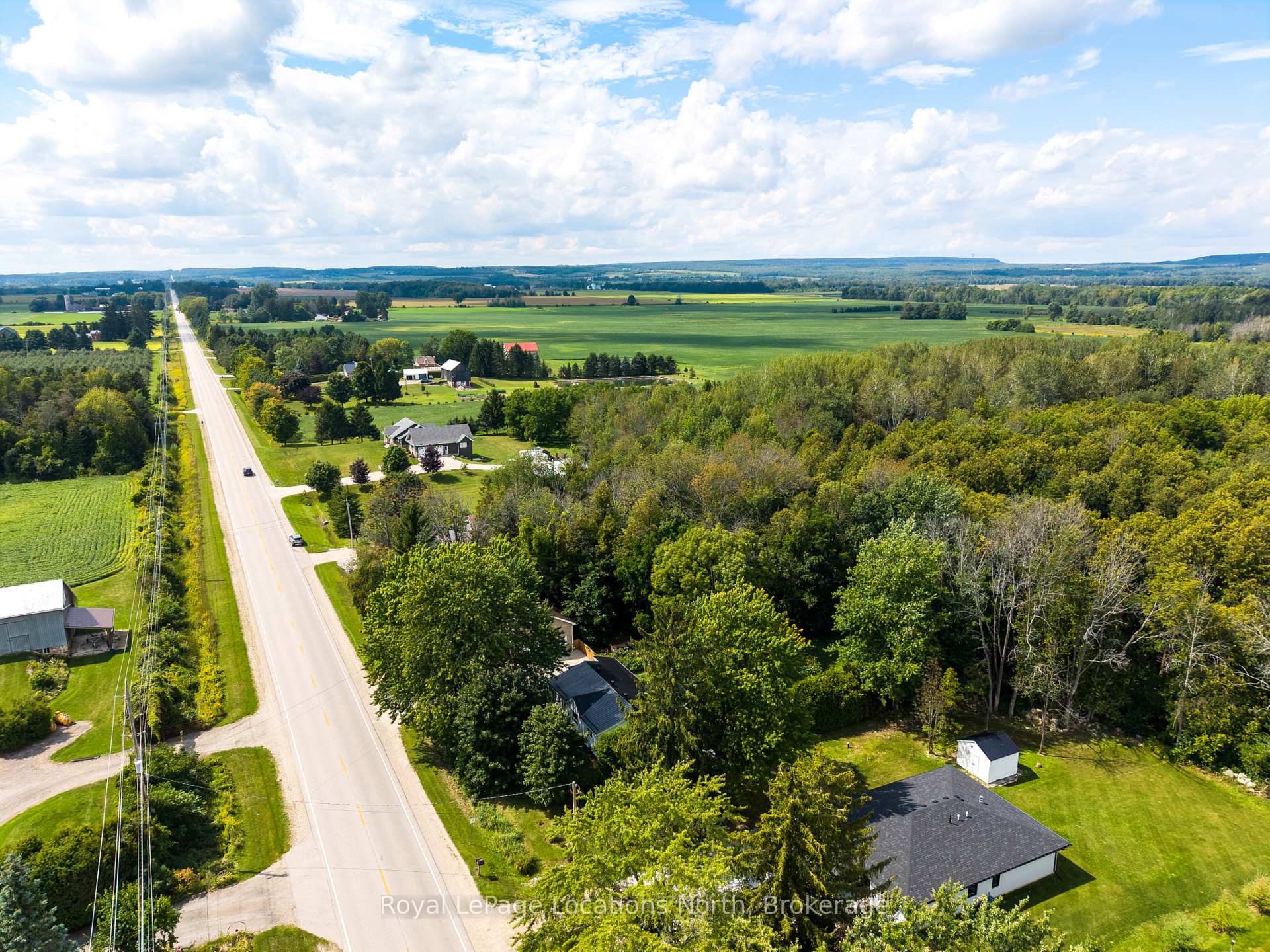 Photo 2 of 145839 Grey Road 12, Meaford — HOMEH