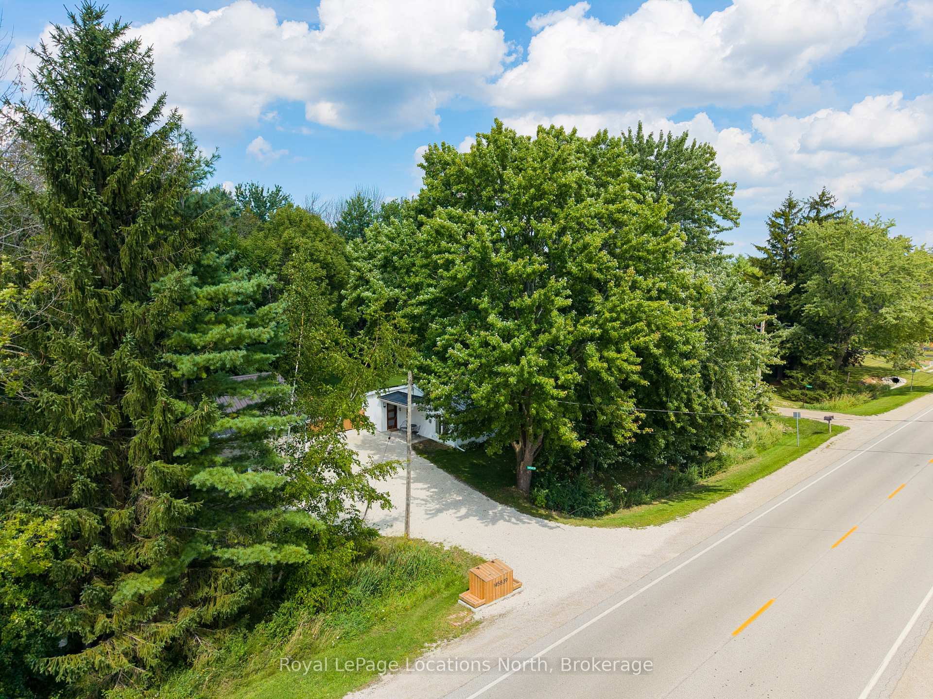 Photo 3 of 145839 Grey Road 12, Meaford — HOMEH