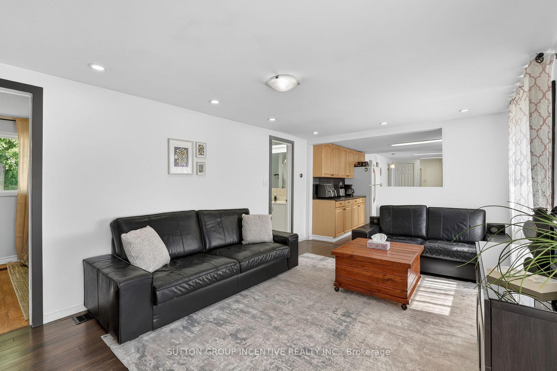 Photo 13 of 191 Ways Bay Drive, Georgina, Keswick North — HOMEH