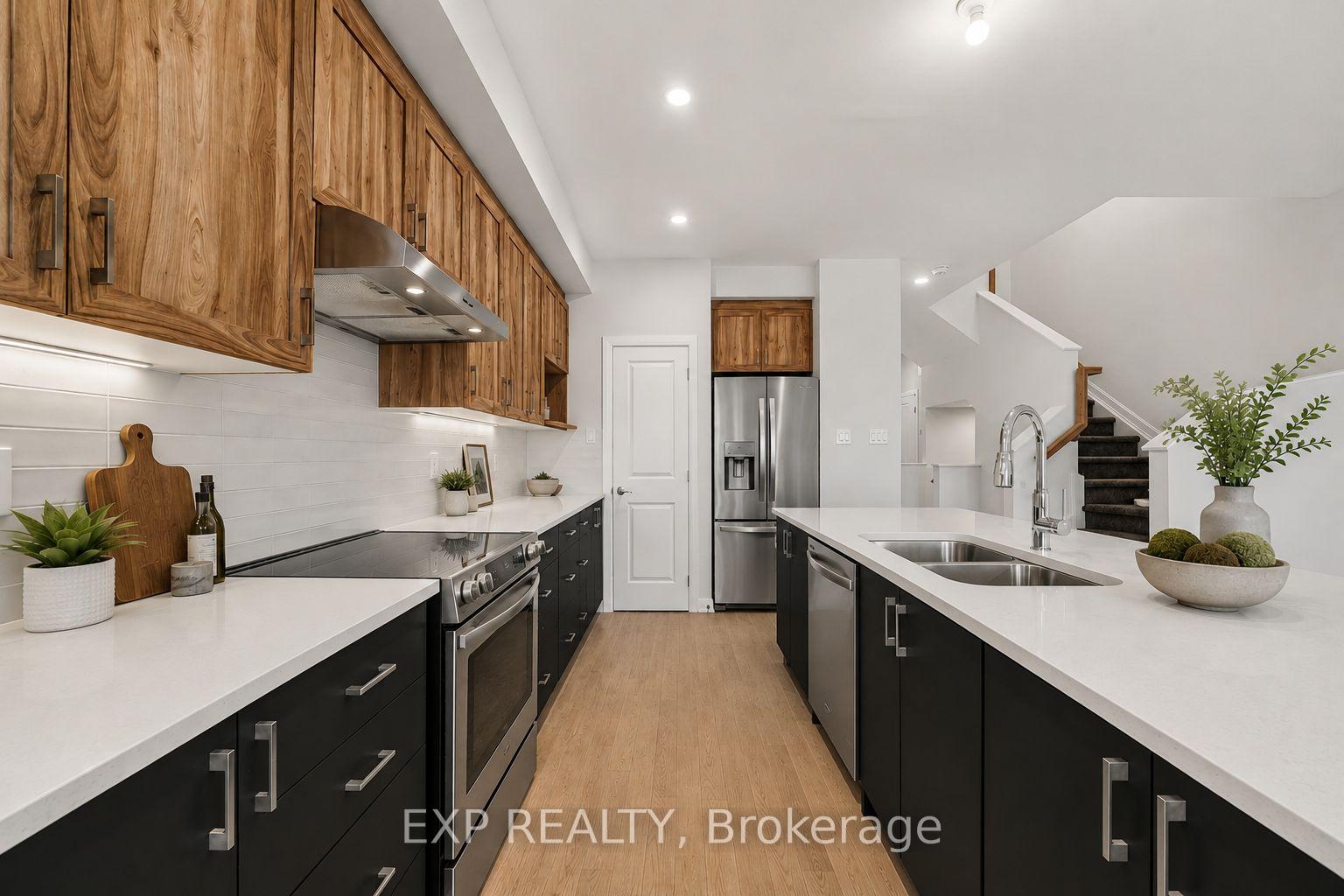 Photo 7 of 650 Moonglade Crescent, Ottawa, Barrhaven - Half Moon Bay — HOMEH