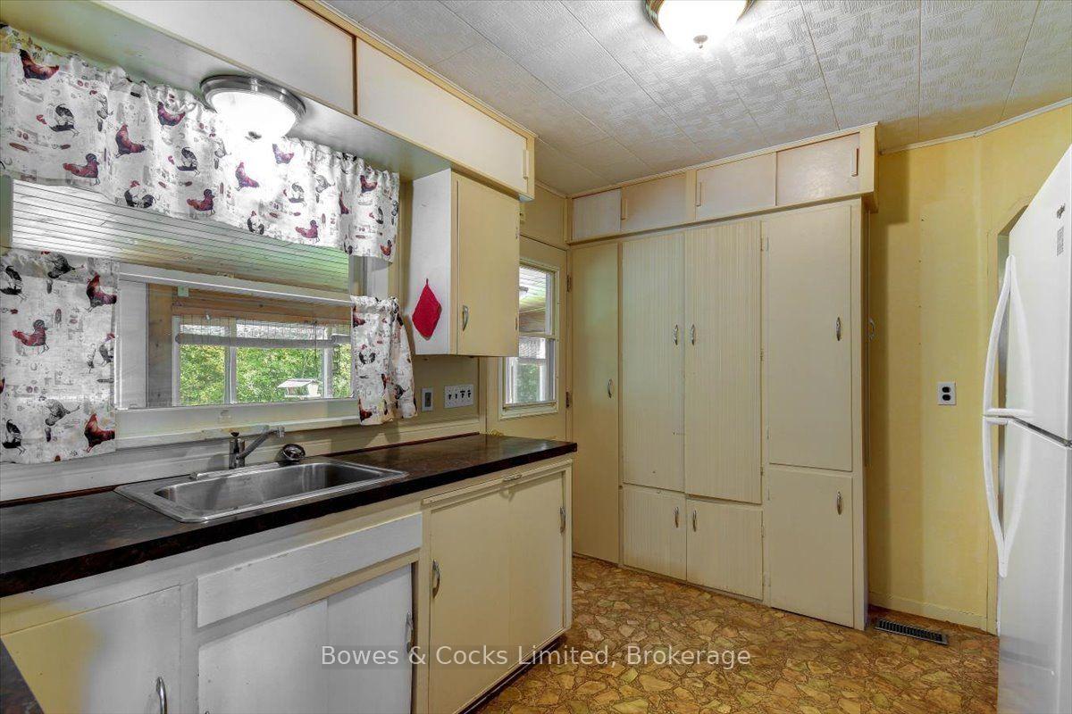 Photo 12 of 2146 Loop Road, Highlands East, Monmouth — HOMEH