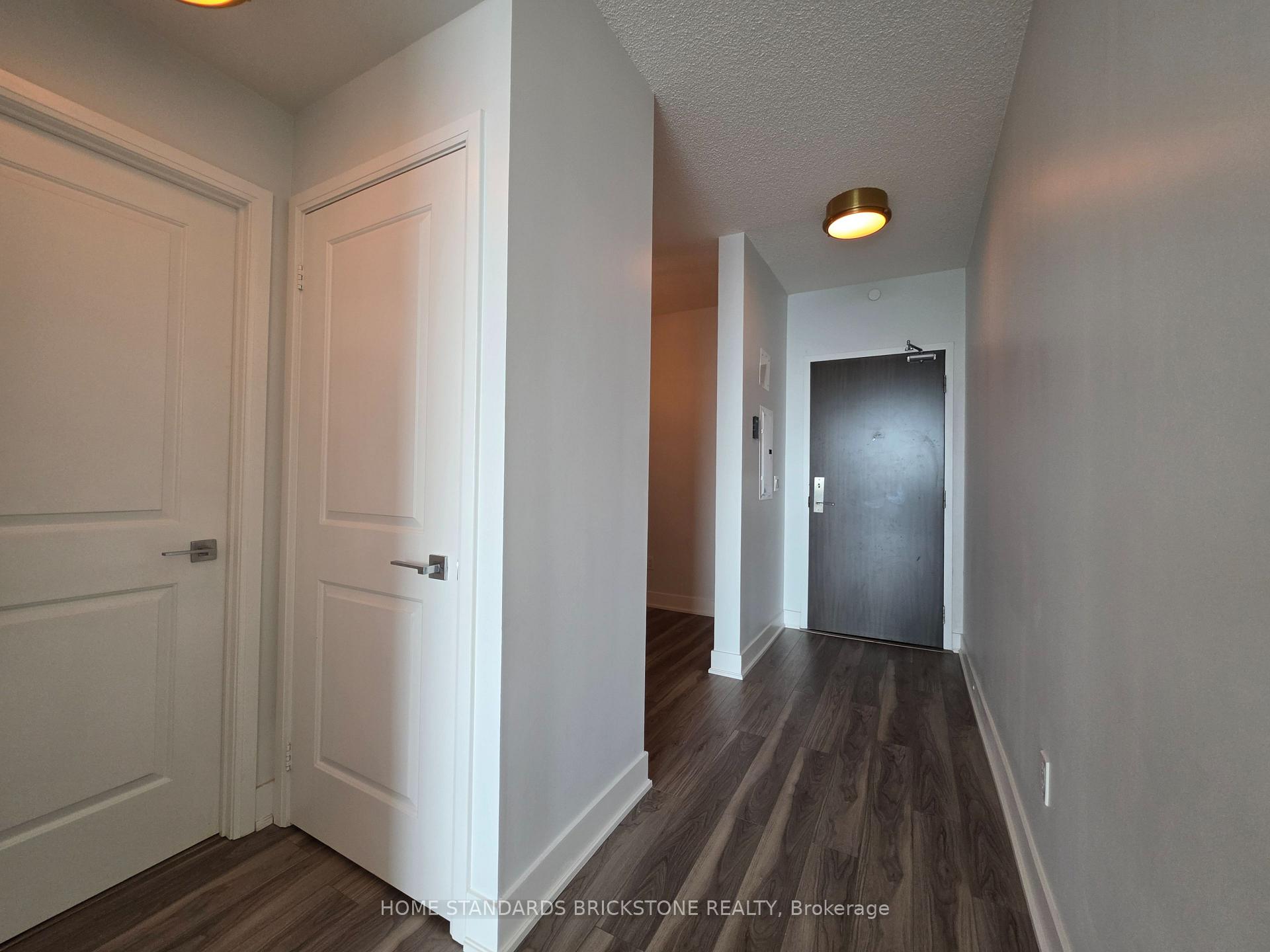 Photo 4 of Unit 3508, 88 Sheppard Avenue E, North York, Willowdale East — HOMEH