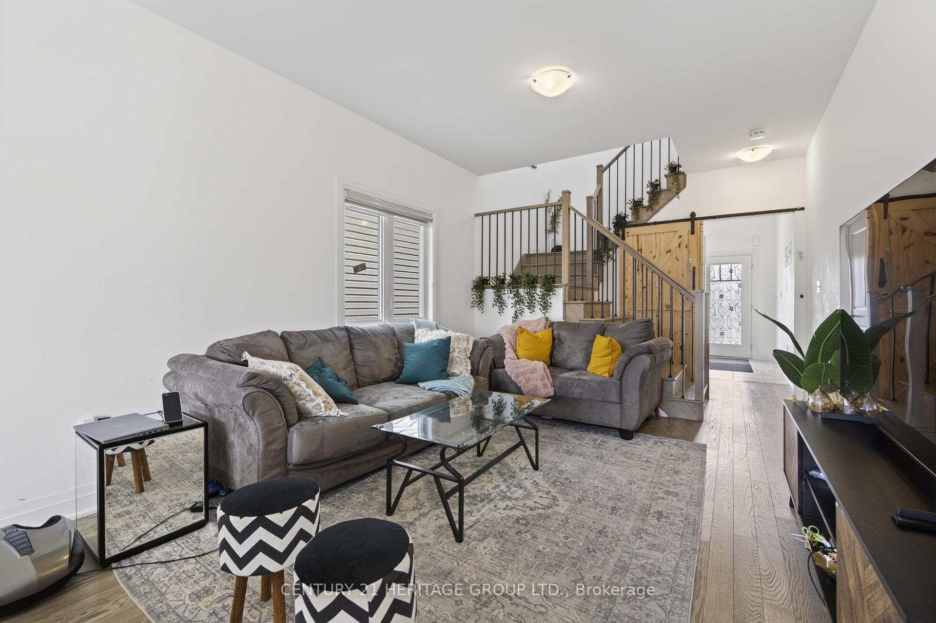 Photo 9 of 90 Brown Bear Street, Barrie, Rural Barrie Southwest — HOMEH