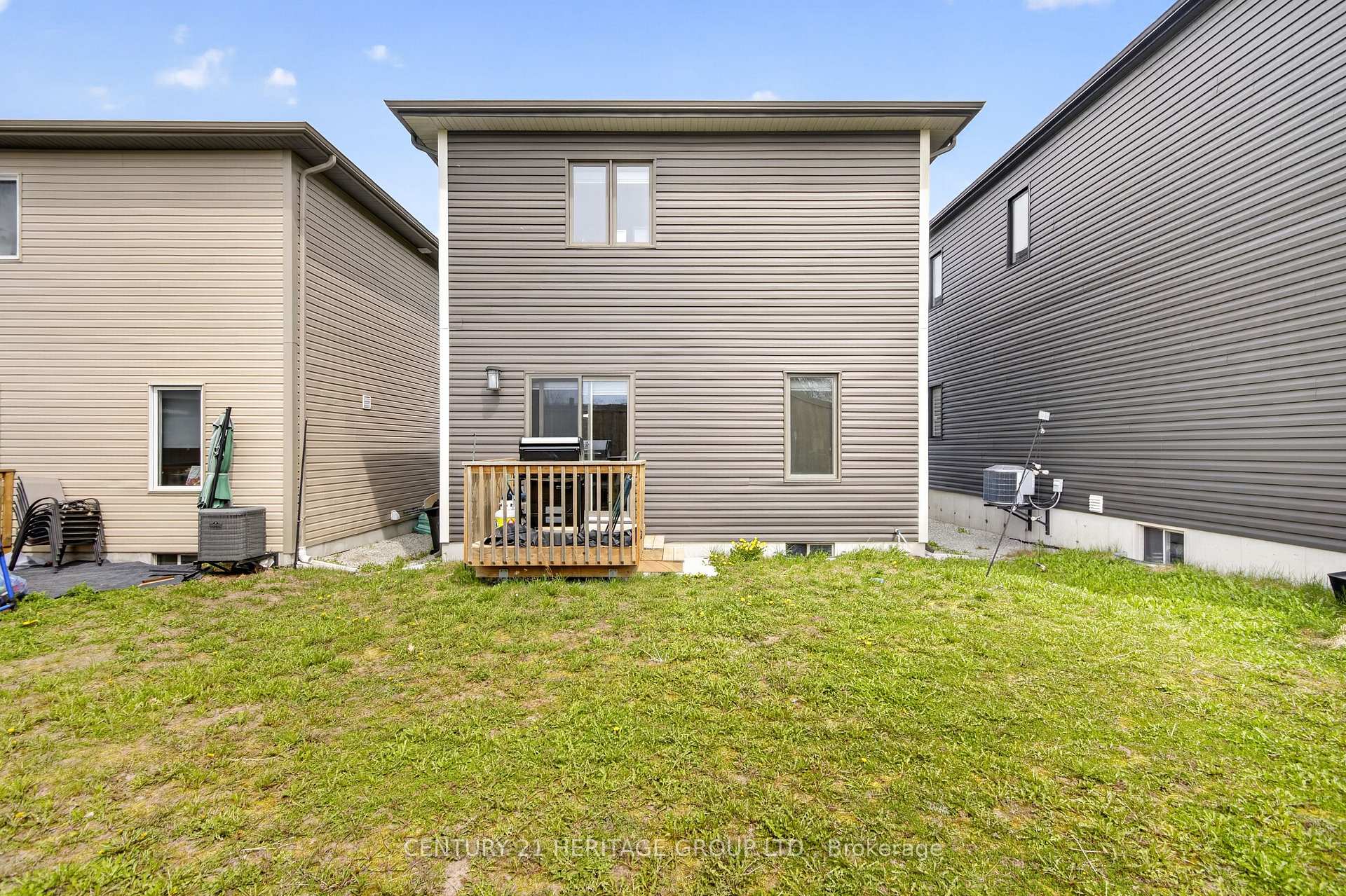 Photo 34 of 90 Brown Bear Street, Barrie, Rural Barrie Southwest — HOMEH