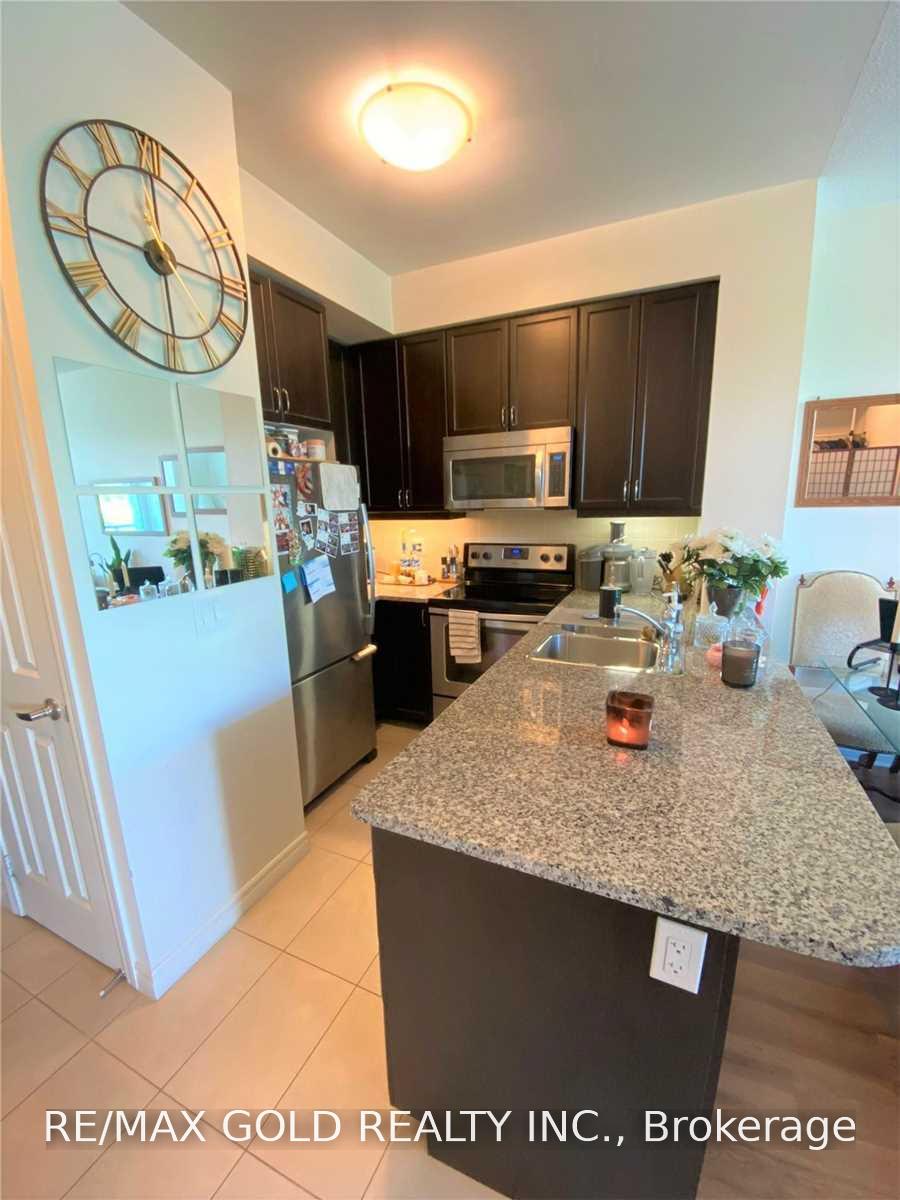 Photo 3 of Unit #310, 25 Lower Simcoe Street, Toronto, Waterfront Communities — HOMEH