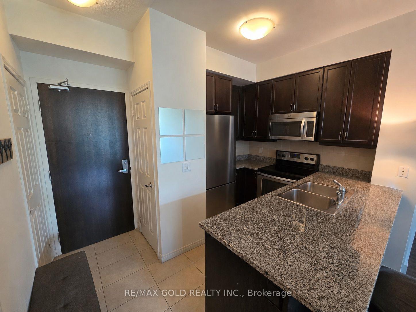 Photo 6 of Unit #310, 25 Lower Simcoe Street, Toronto, Waterfront Communities — HOMEH