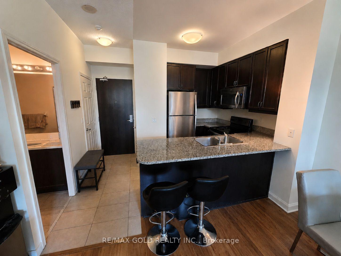 Photo 8 of Unit #310, 25 Lower Simcoe Street, Toronto, Waterfront Communities — HOMEH