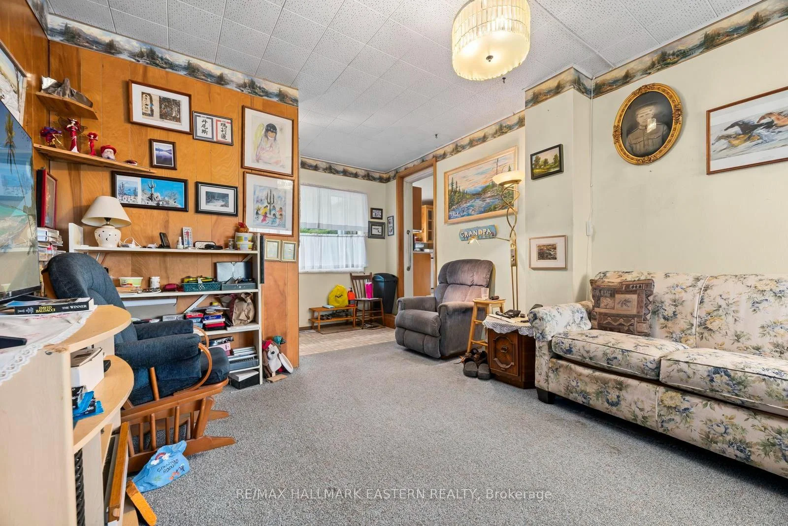 Photo 11 of 1932 Sherbrooke Street W, Peterborough, Monaghan Ward 2 — HOMEH
