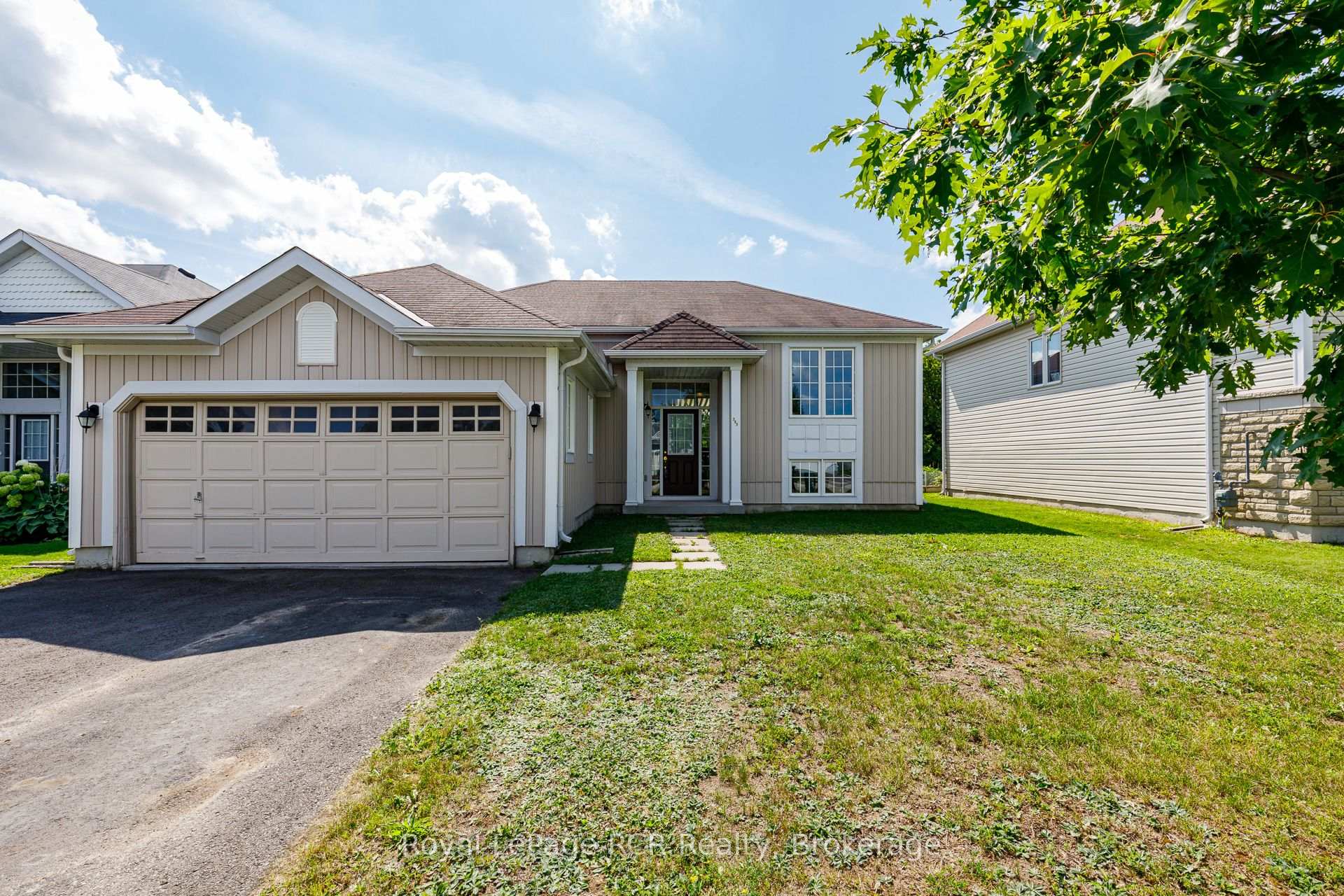 Photo 4 of 252 Spruce Street, Clearview, Stayner — HOMEH