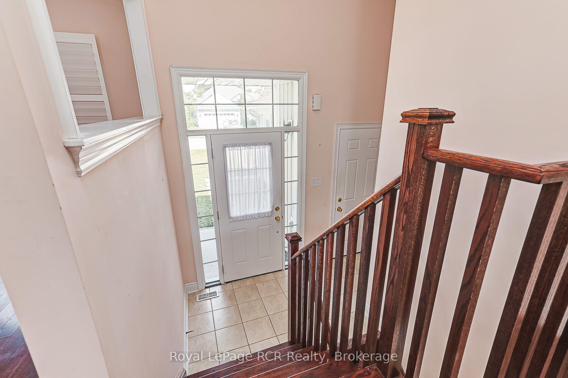 Photo 8 of 252 Spruce Street, Clearview, Stayner — HOMEH