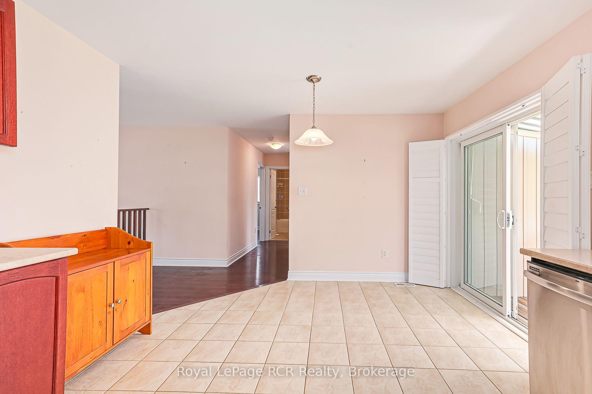 Photo 17 of 252 Spruce Street, Clearview, Stayner — HOMEH