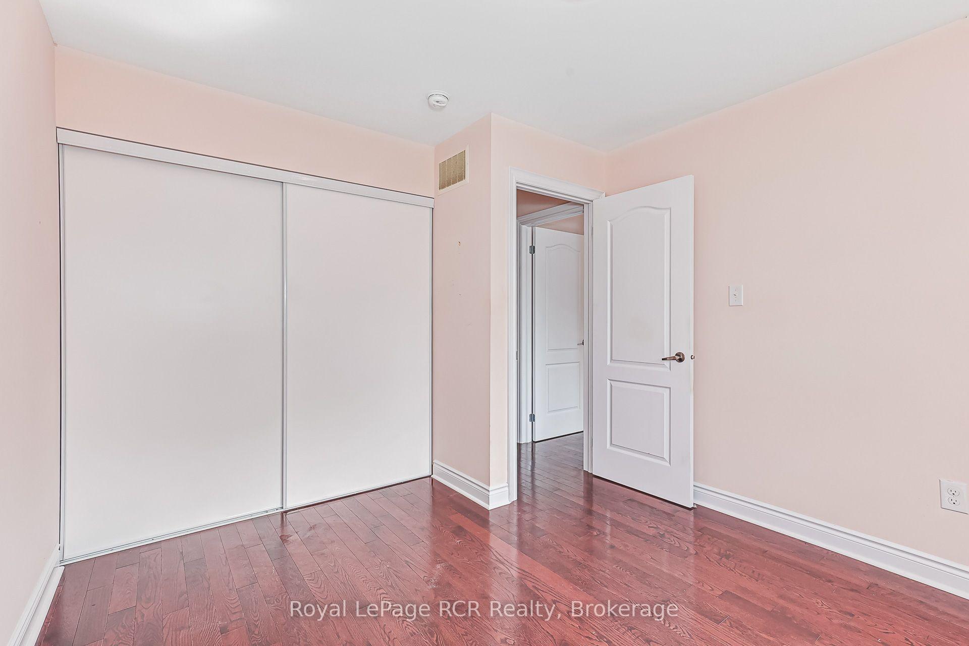 Photo 19 of 252 Spruce Street, Clearview, Stayner — HOMEH