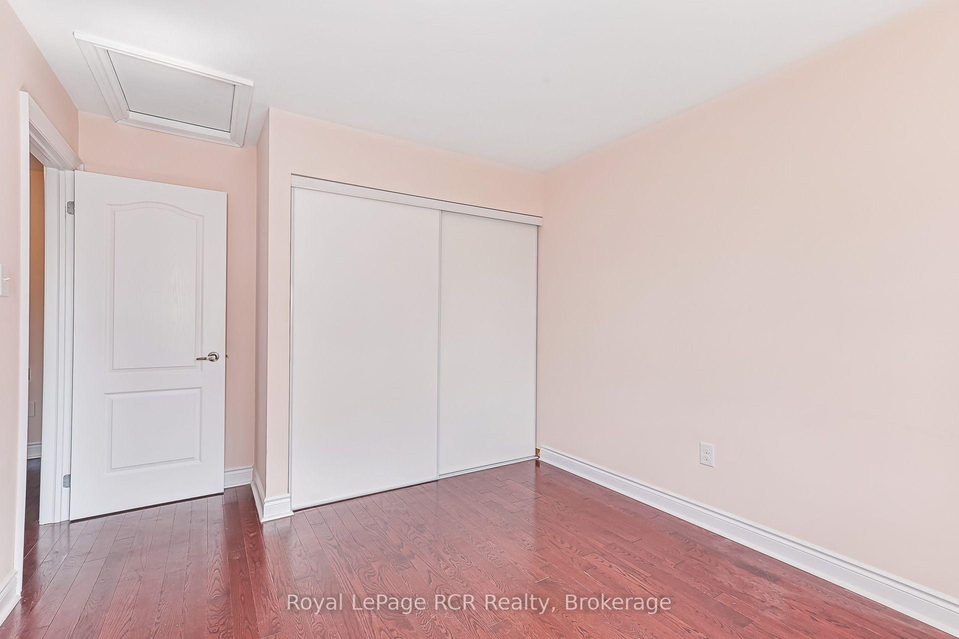 Photo 21 of 252 Spruce Street, Clearview, Stayner — HOMEH