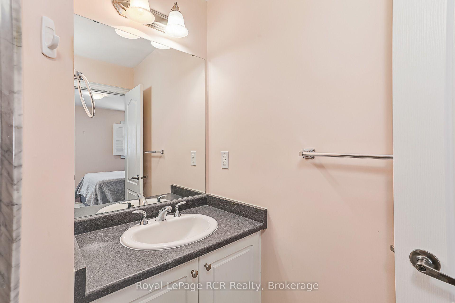 Photo 29 of 252 Spruce Street, Clearview, Stayner — HOMEH