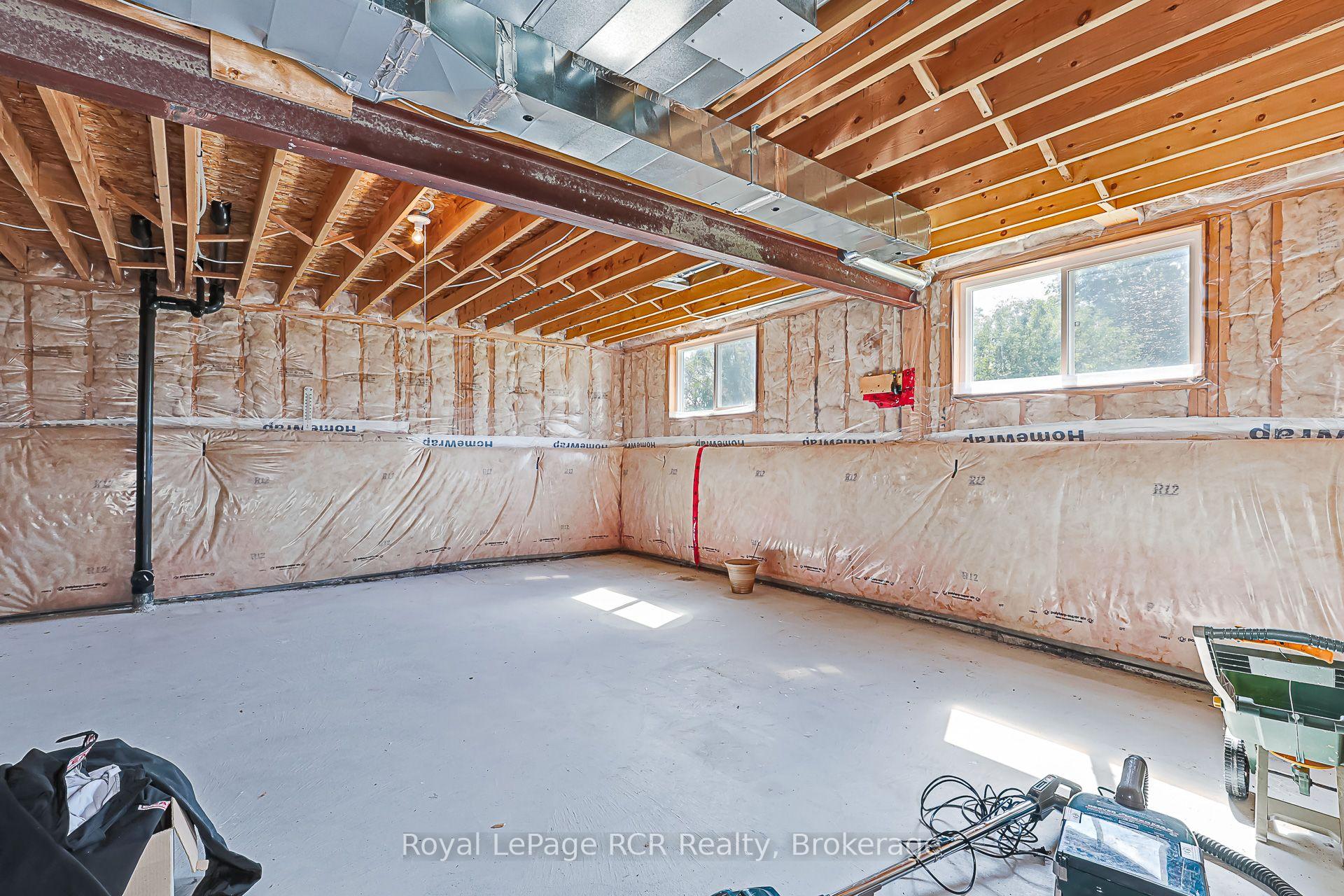 Photo 30 of 252 Spruce Street, Clearview, Stayner — HOMEH