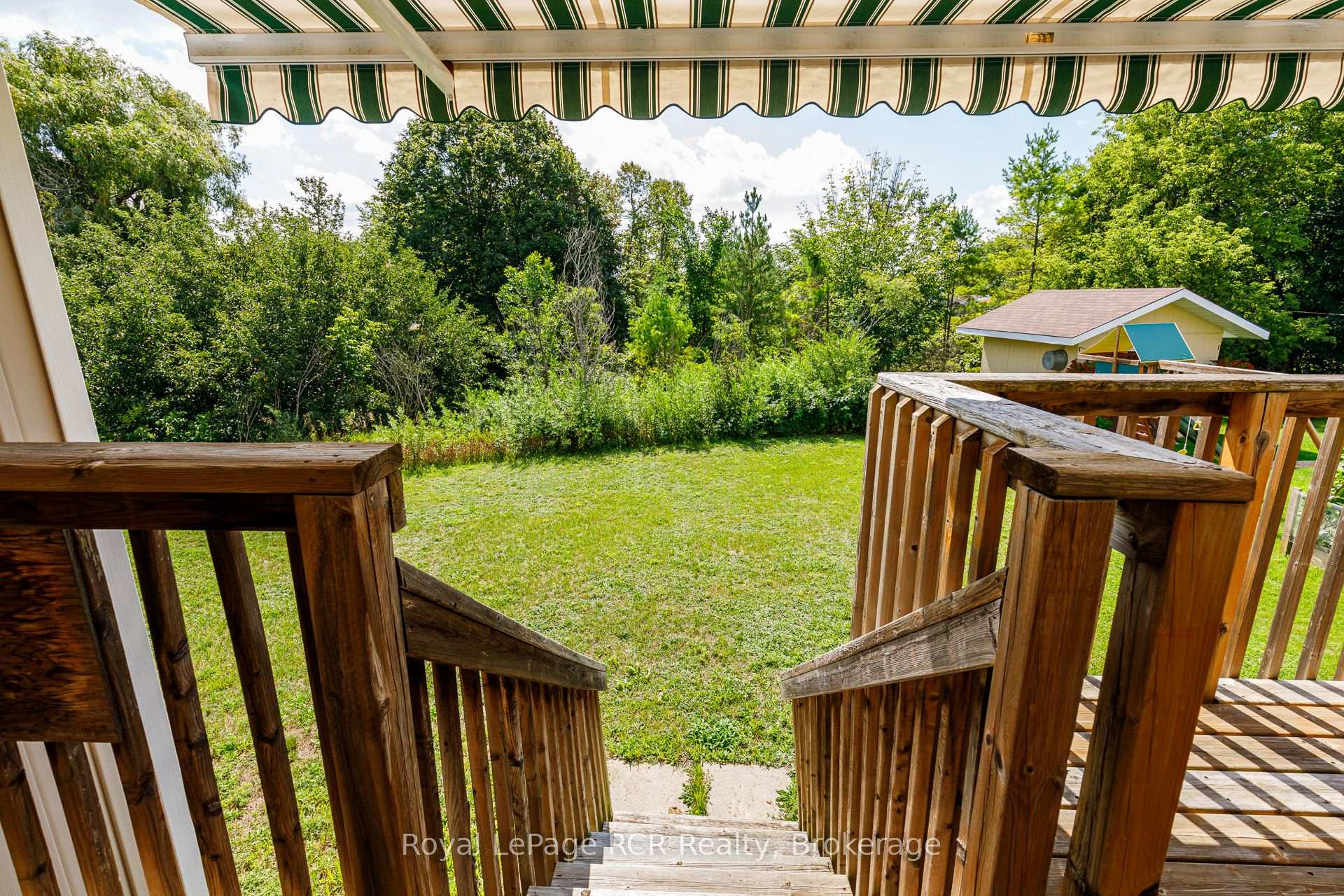 Photo 35 of 252 Spruce Street, Clearview, Stayner — HOMEH