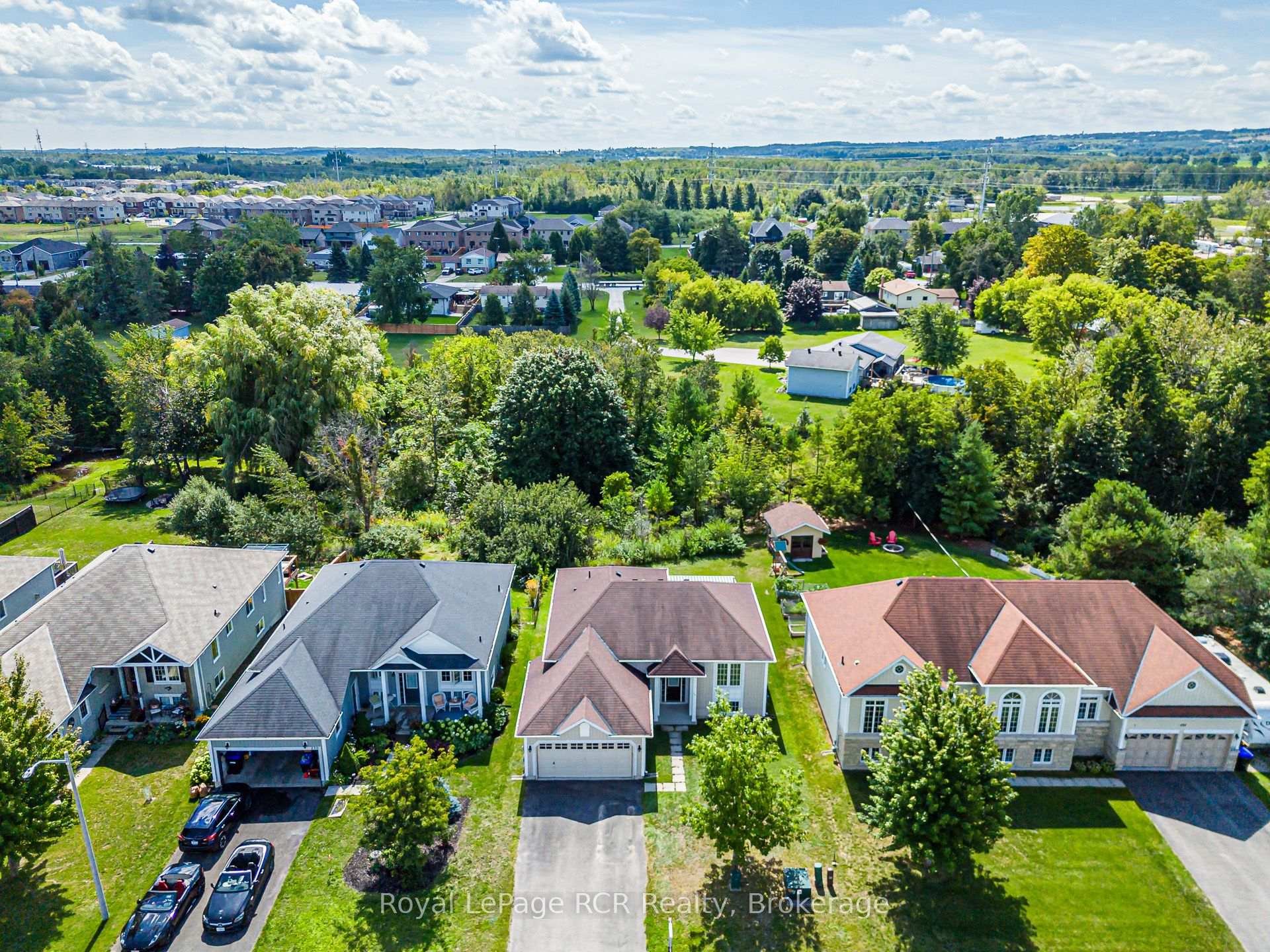 Photo 49 of 252 Spruce Street, Clearview, Stayner — HOMEH