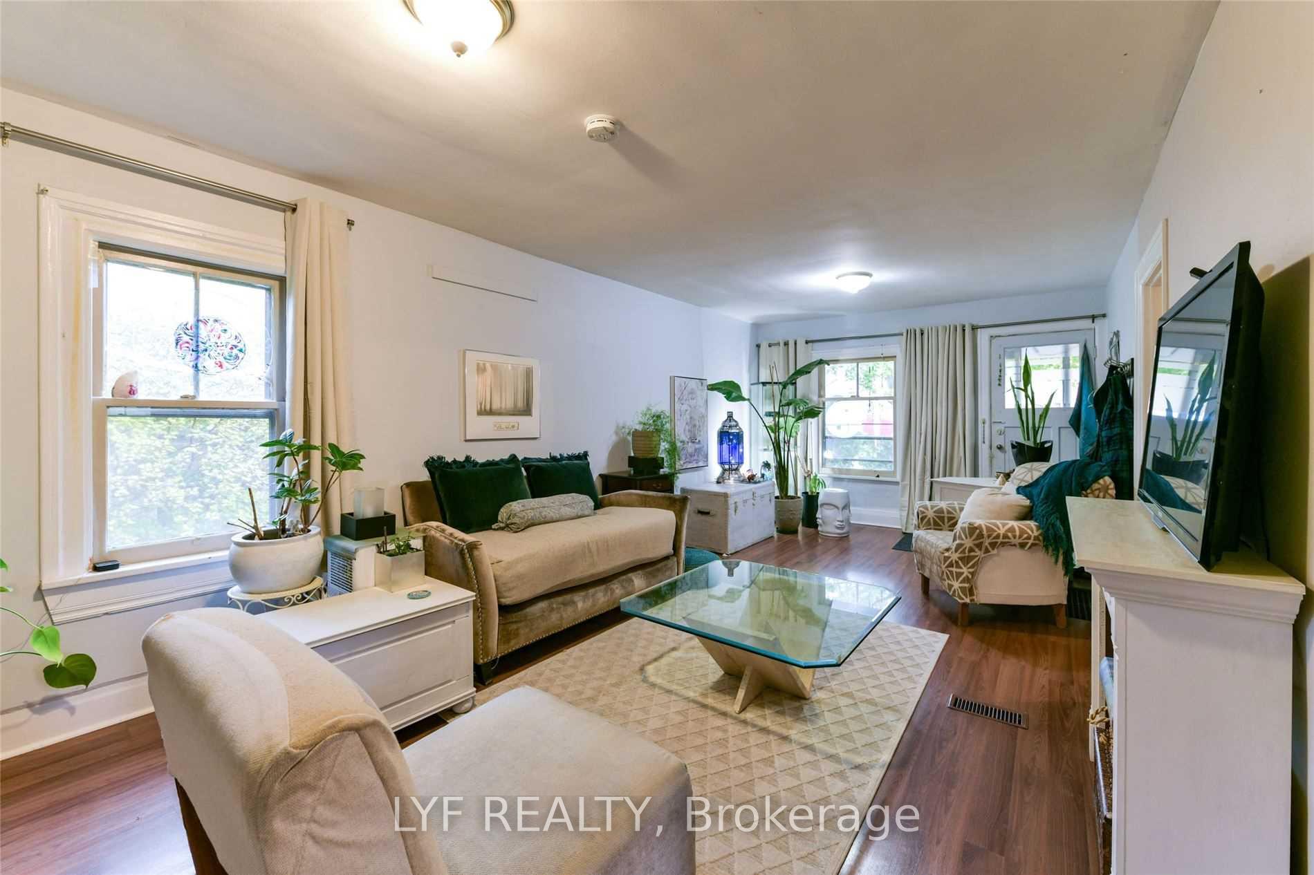 Photo 11 of Unit RM 1, 173 Maple Avenue, Richmond Hill, Harding — HOMEH