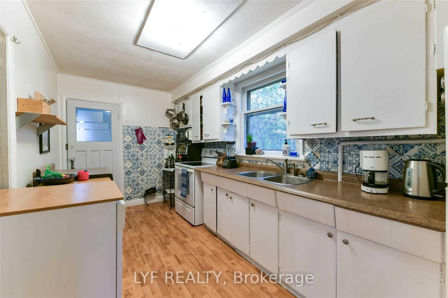 Photo 15 of Unit RM 1, 173 Maple Avenue, Richmond Hill, Harding — HOMEH