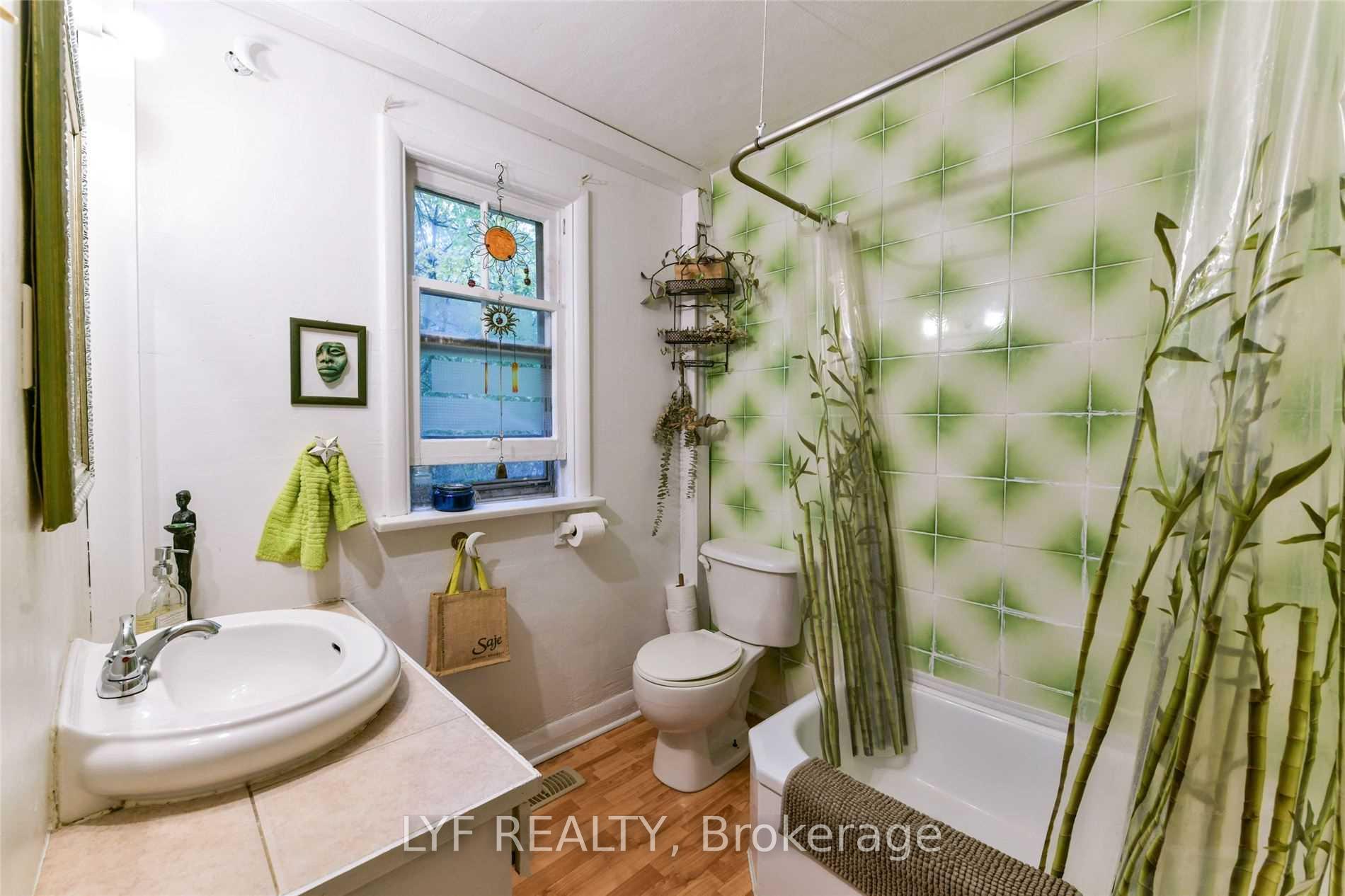 Photo 29 of Unit RM 1, 173 Maple Avenue, Richmond Hill, Harding — HOMEH
