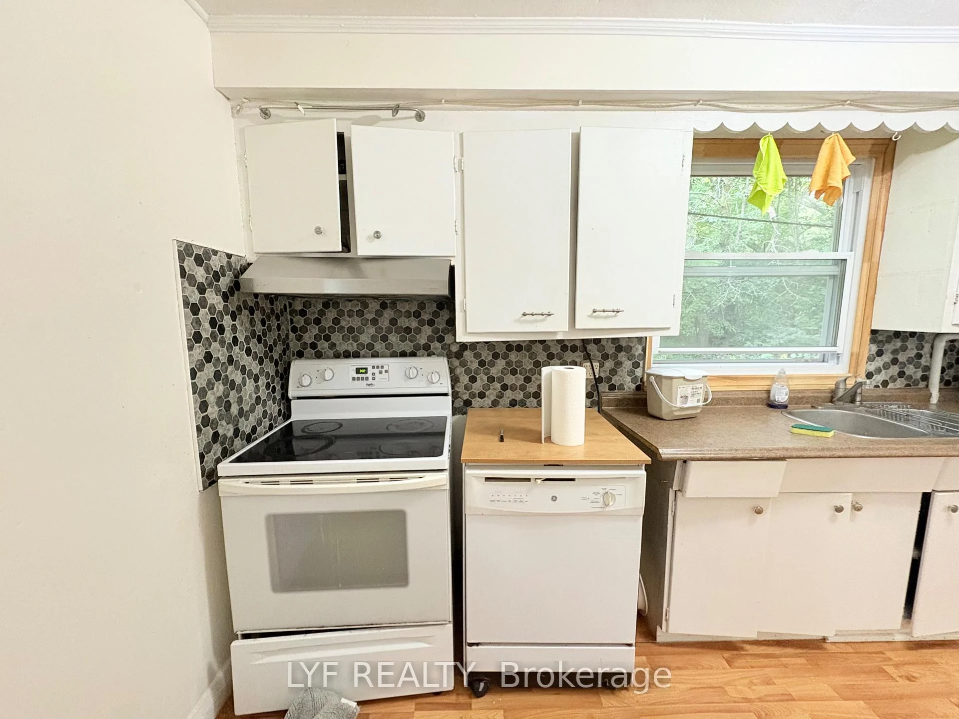 Photo 16 of Unit RM 1, 173 Maple Avenue, Richmond Hill, Harding — HOMEH