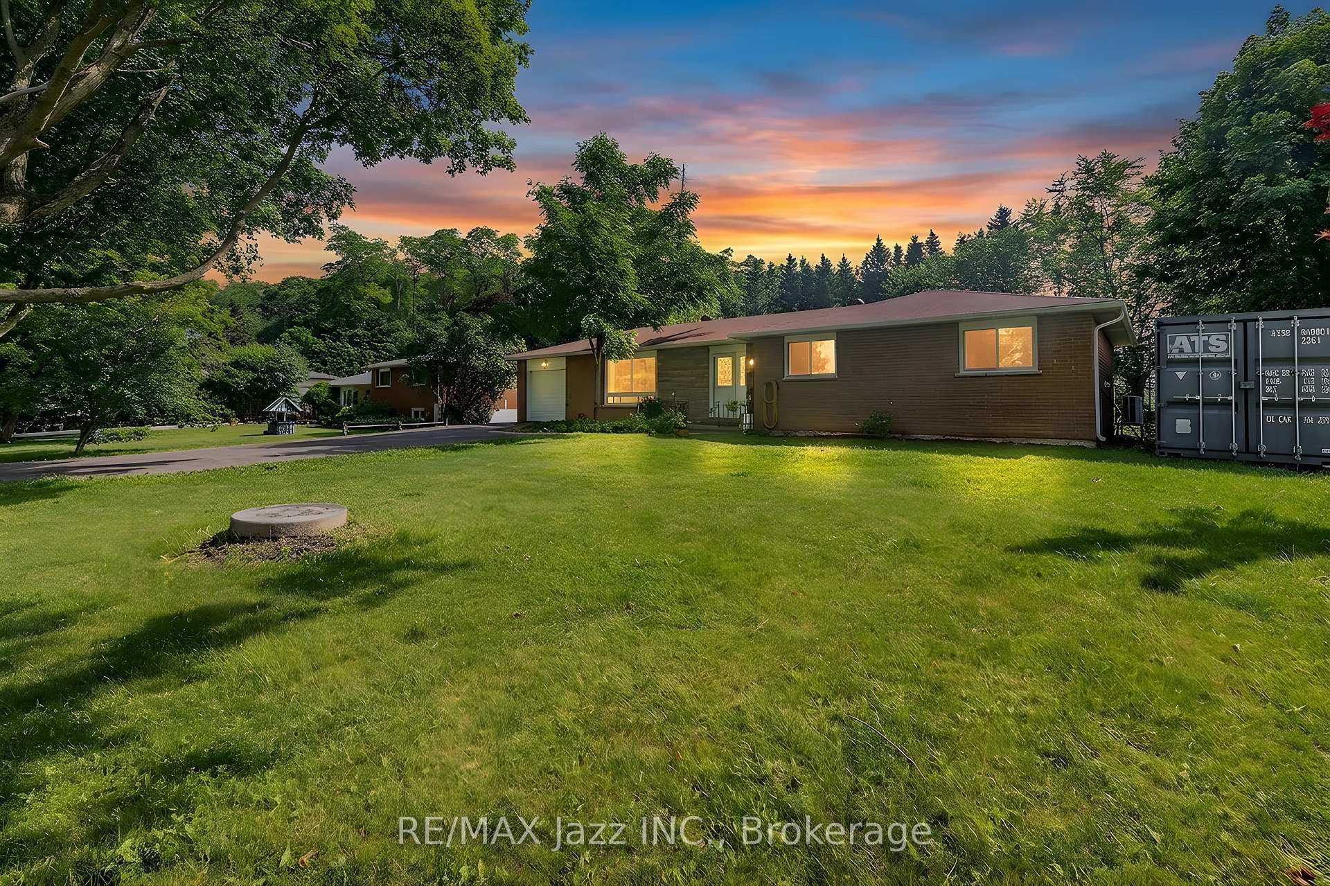 Photo of 3075 Zion Road