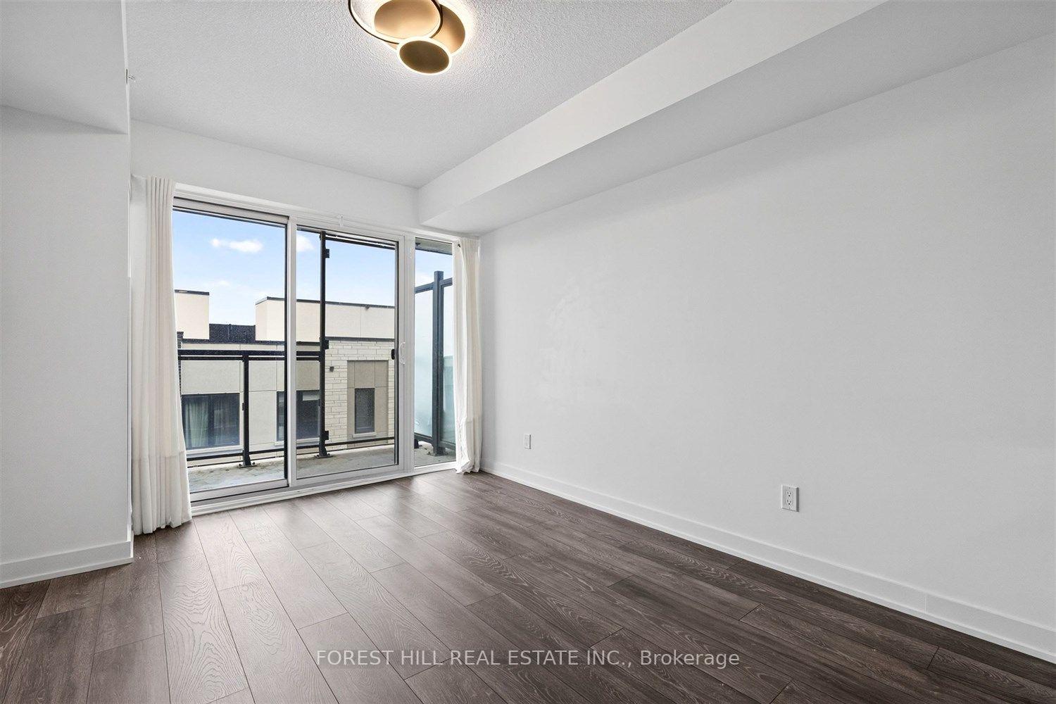 Photo 10 of Unit b427, 1119 Cooke Boulevard, Burlington, LaSalle — HOMEH