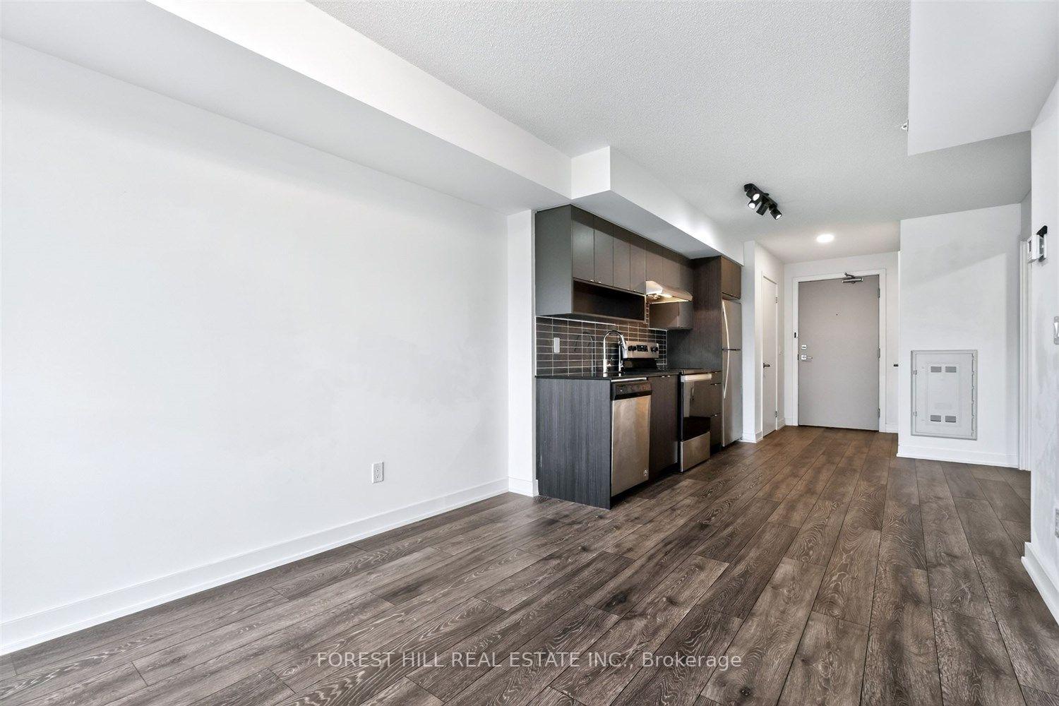 Photo 14 of Unit b427, 1119 Cooke Boulevard, Burlington, LaSalle — HOMEH