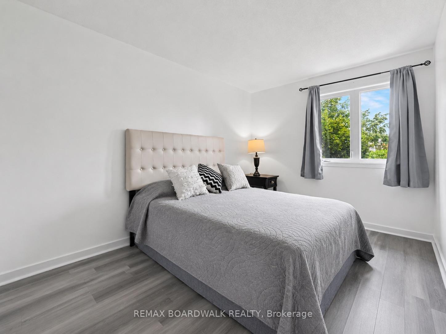 Photo 29 of 314 Valade Crescent, Ottawa, Fallingbrook/Pineridge — HOMEH