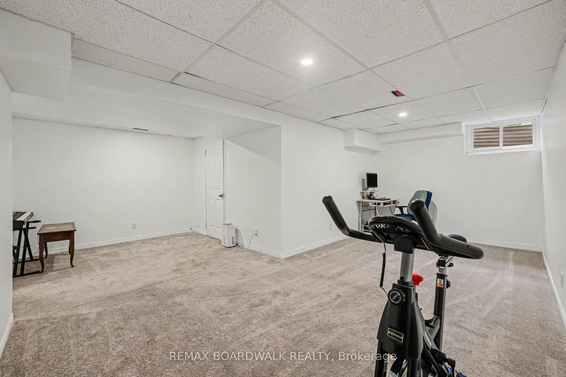 Photo 30 of 314 Valade Crescent, Ottawa, Fallingbrook/Pineridge — HOMEH