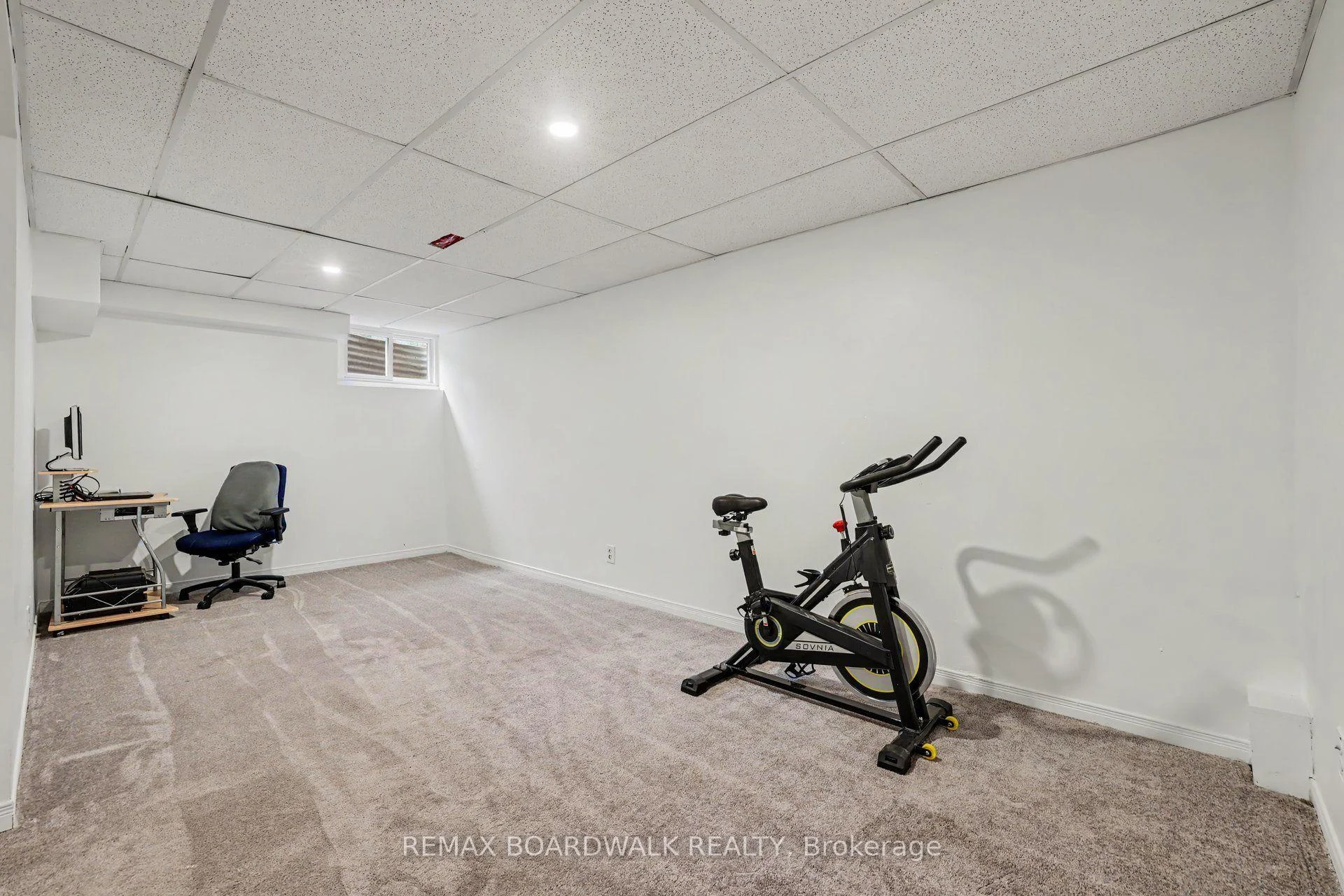 Photo 35 of 314 Valade Crescent, Ottawa, Fallingbrook/Pineridge — HOMEH