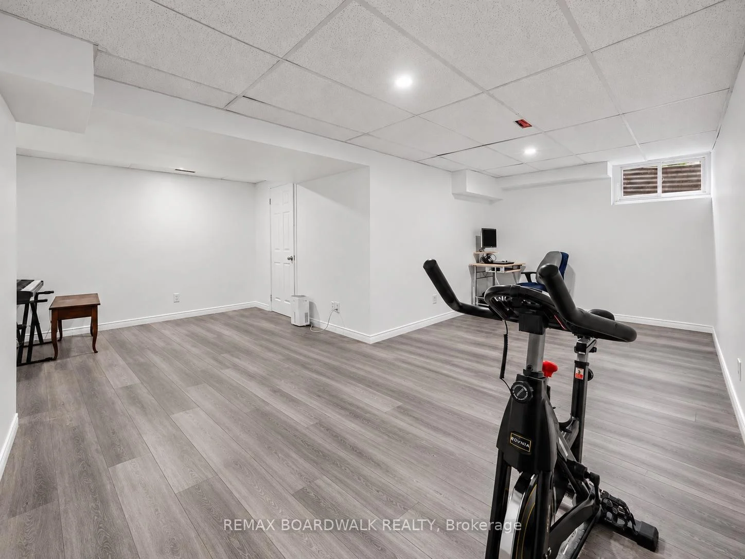 Photo 44 of 314 Valade Crescent, Ottawa, Fallingbrook/Pineridge — HOMEH