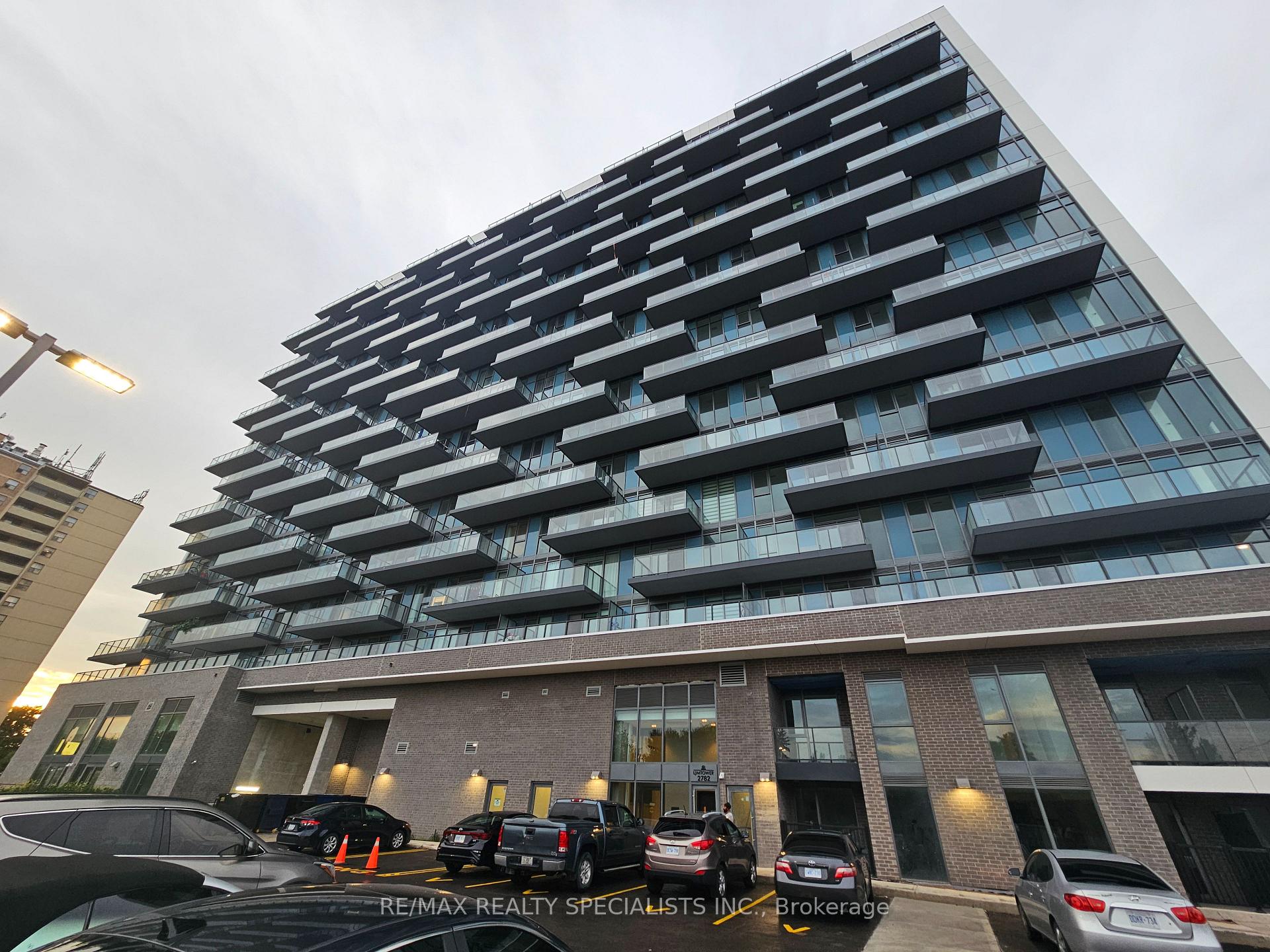 Photo 1 of Unit 105, 2782 Barton Street, Hamilton, Riverdale — HOMEH