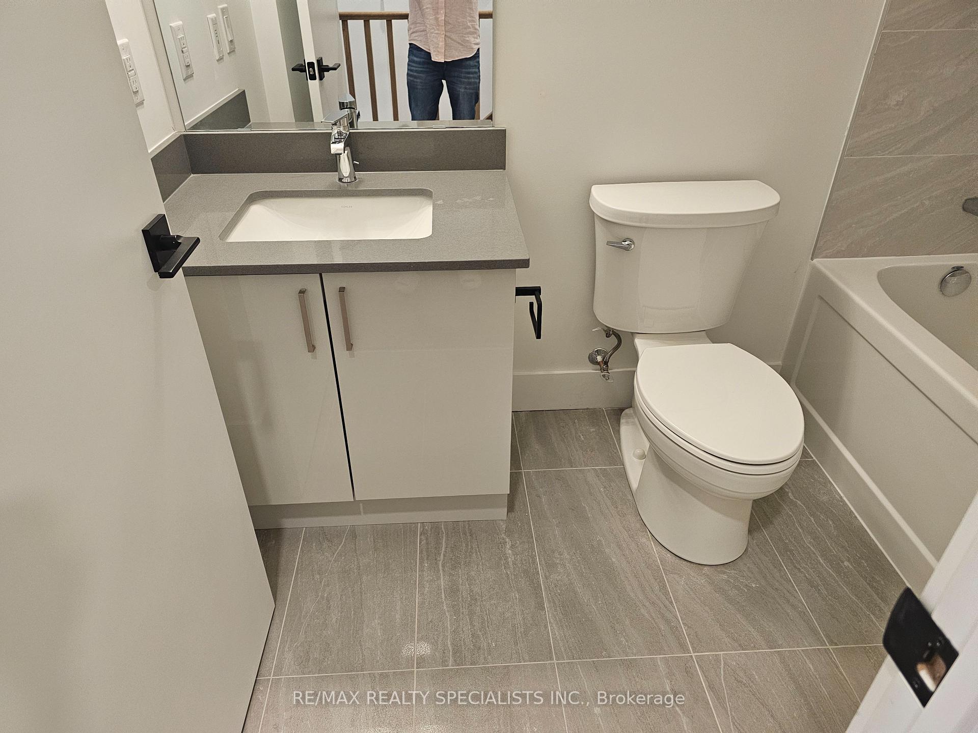 Photo 12 of Unit 105, 2782 Barton Street, Hamilton, Riverdale — HOMEH