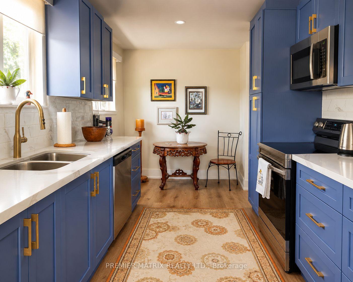 Photo 7 of 19 Beckenham Court, Etobicoke, Etobicoke West Mall — HOMEH