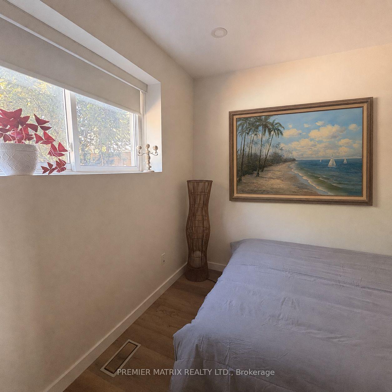 Photo 15 of 19 Beckenham Court, Etobicoke, Etobicoke West Mall — HOMEH