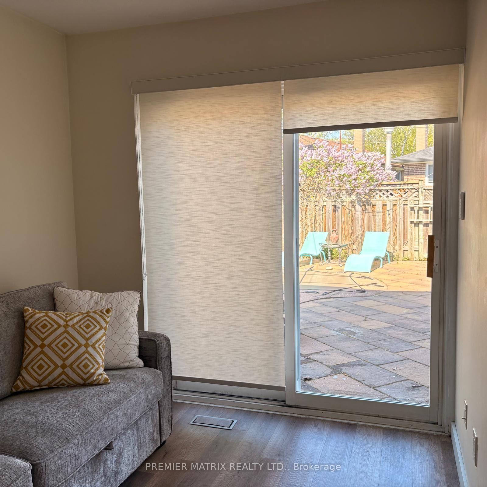 Photo 17 of 19 Beckenham Court, Etobicoke, Etobicoke West Mall — HOMEH
