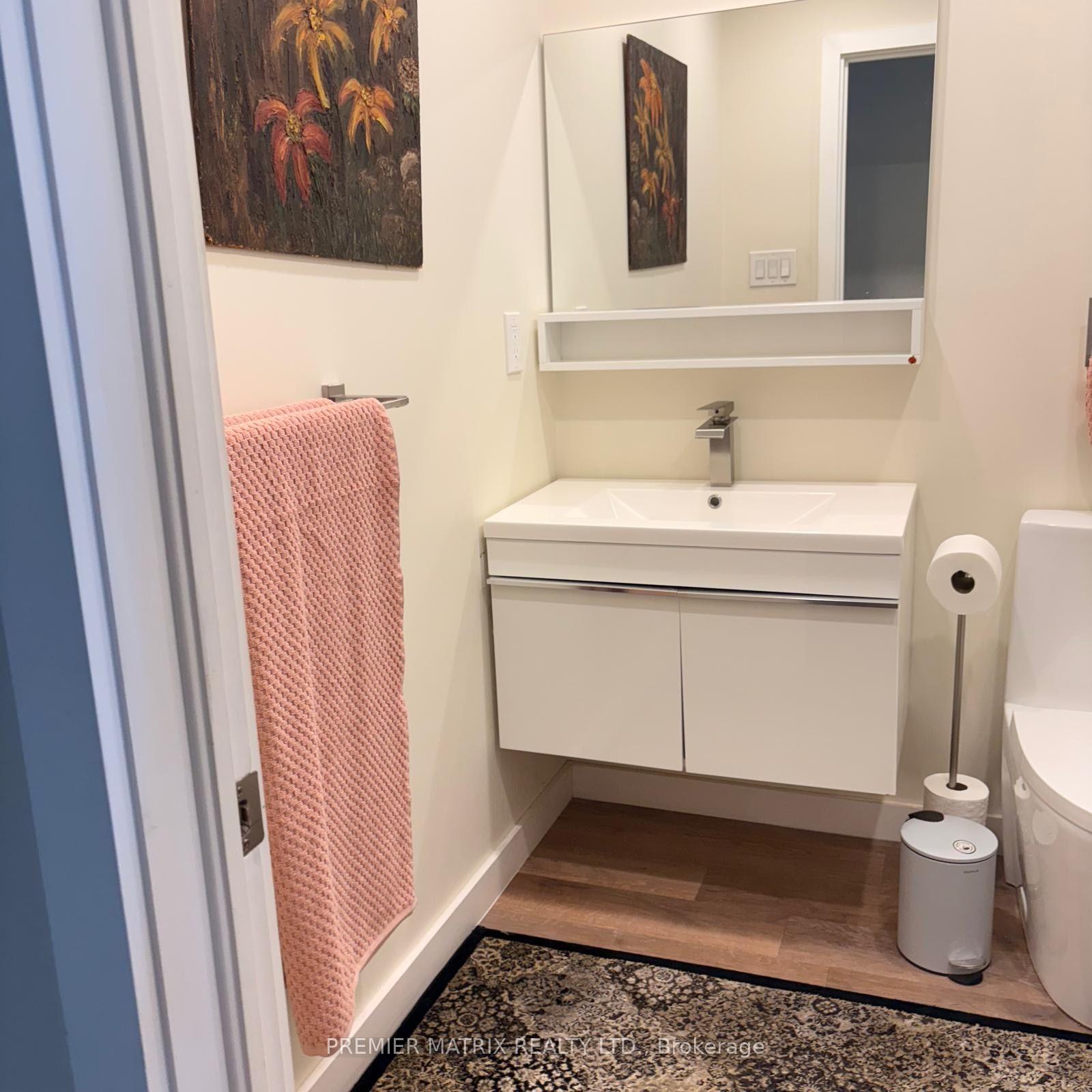 Photo 19 of 19 Beckenham Court, Etobicoke, Etobicoke West Mall — HOMEH
