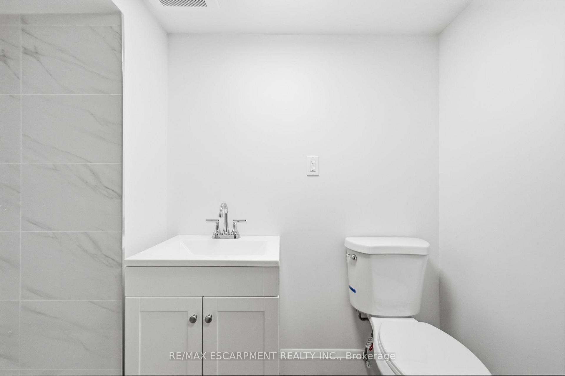 Photo 12 of 22 David Avenue, Hamilton, Hill Park — HOMEH