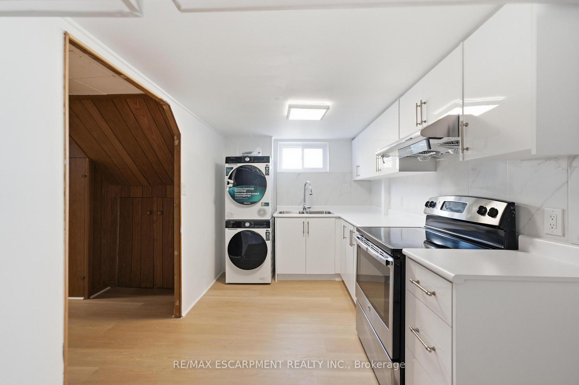 Photo 28 of 22 David Avenue, Hamilton, Hill Park — HOMEH