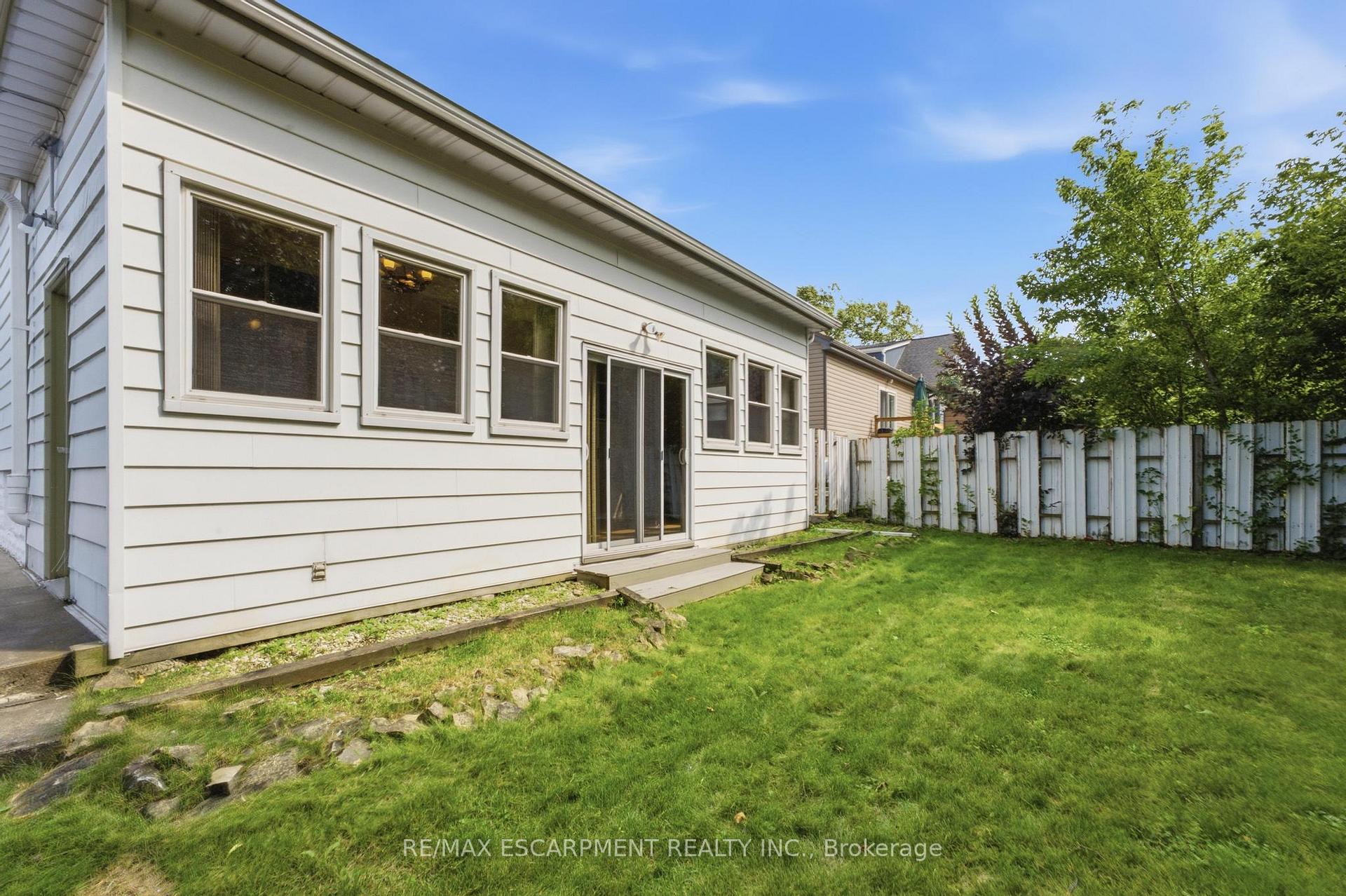 Photo 30 of 22 David Avenue, Hamilton, Hill Park — HOMEH