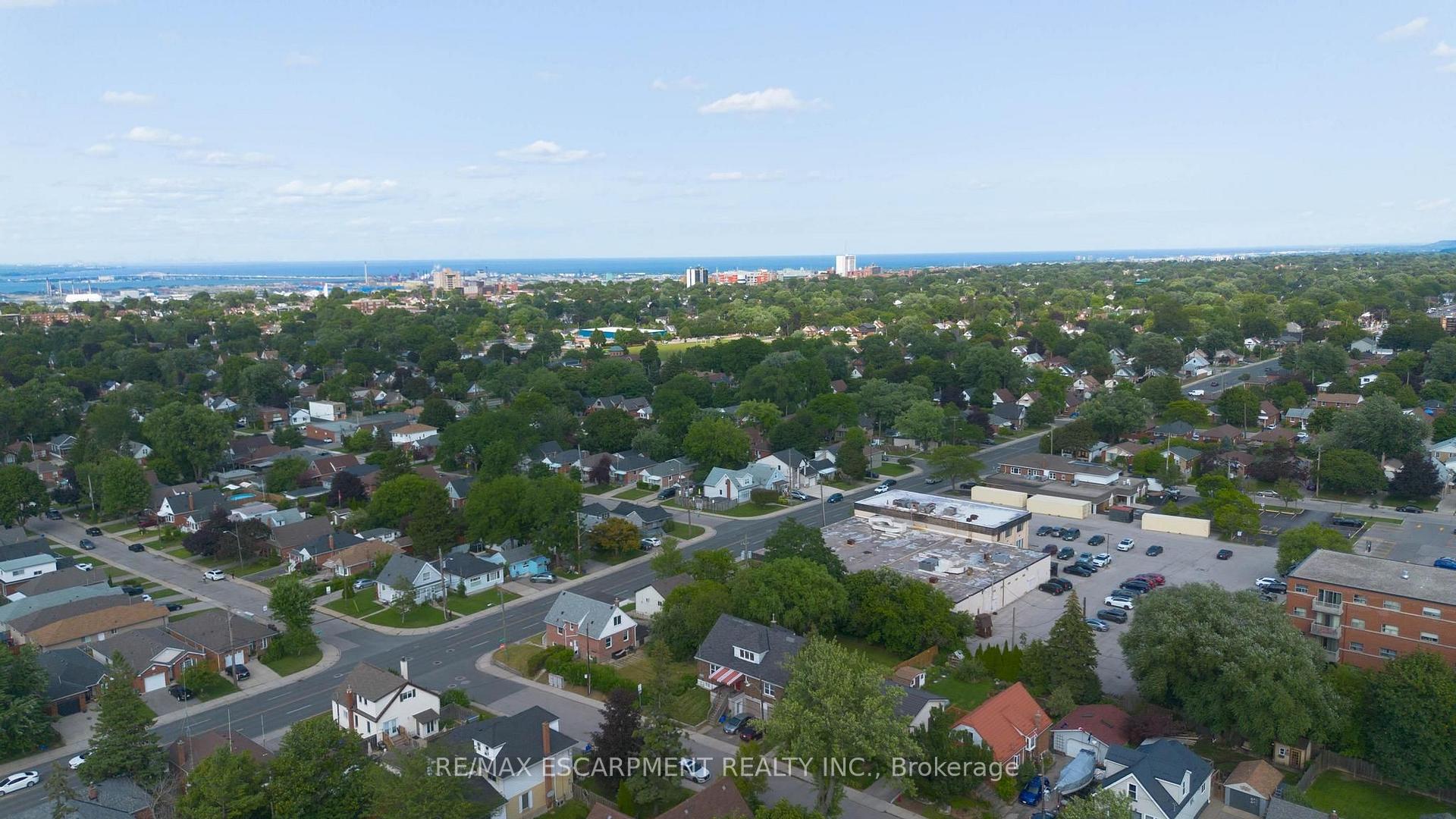 Photo 36 of 22 David Avenue, Hamilton, Hill Park — HOMEH