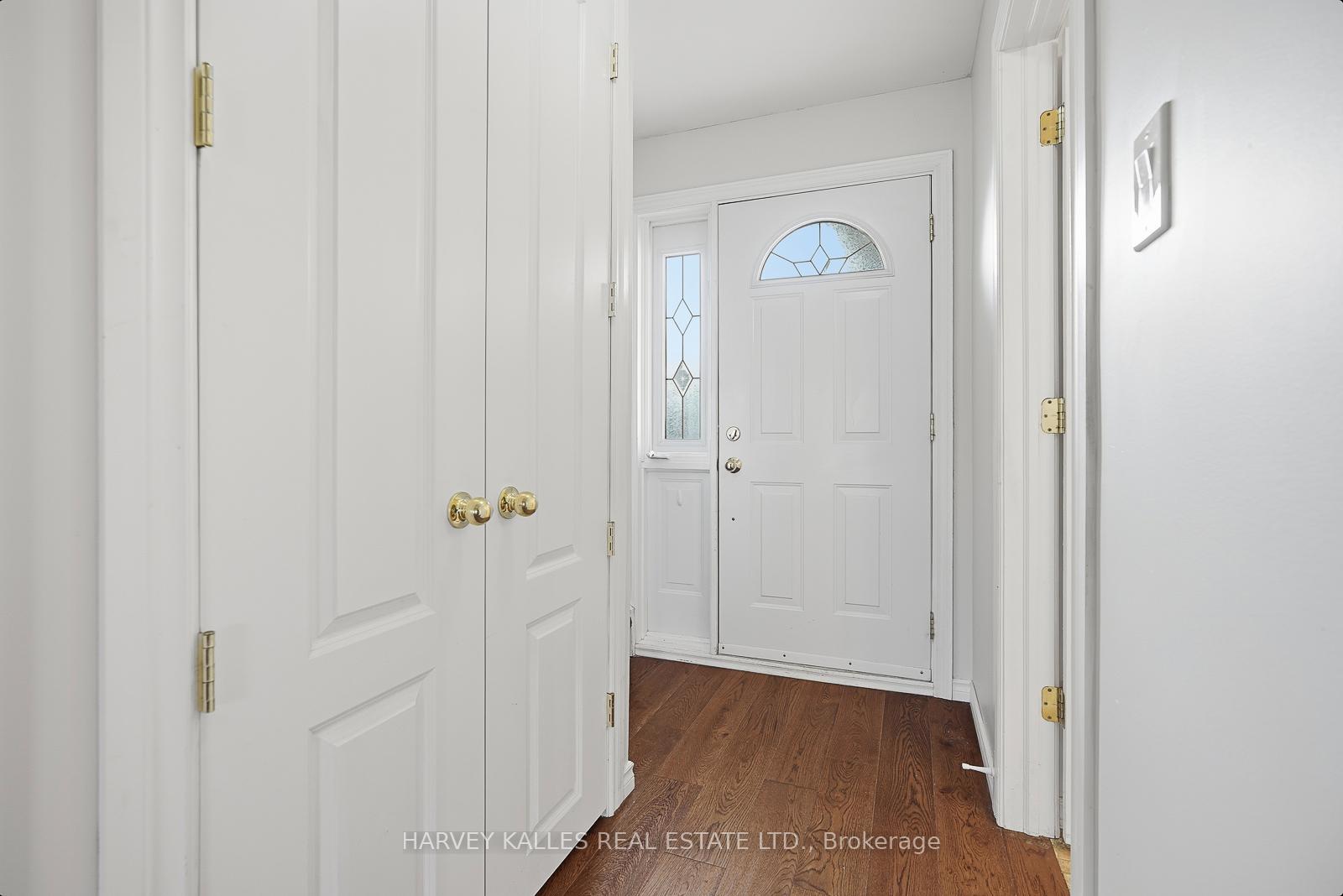 Photo 4 of 60 Skegby Road, Brampton, Brampton North — HOMEH