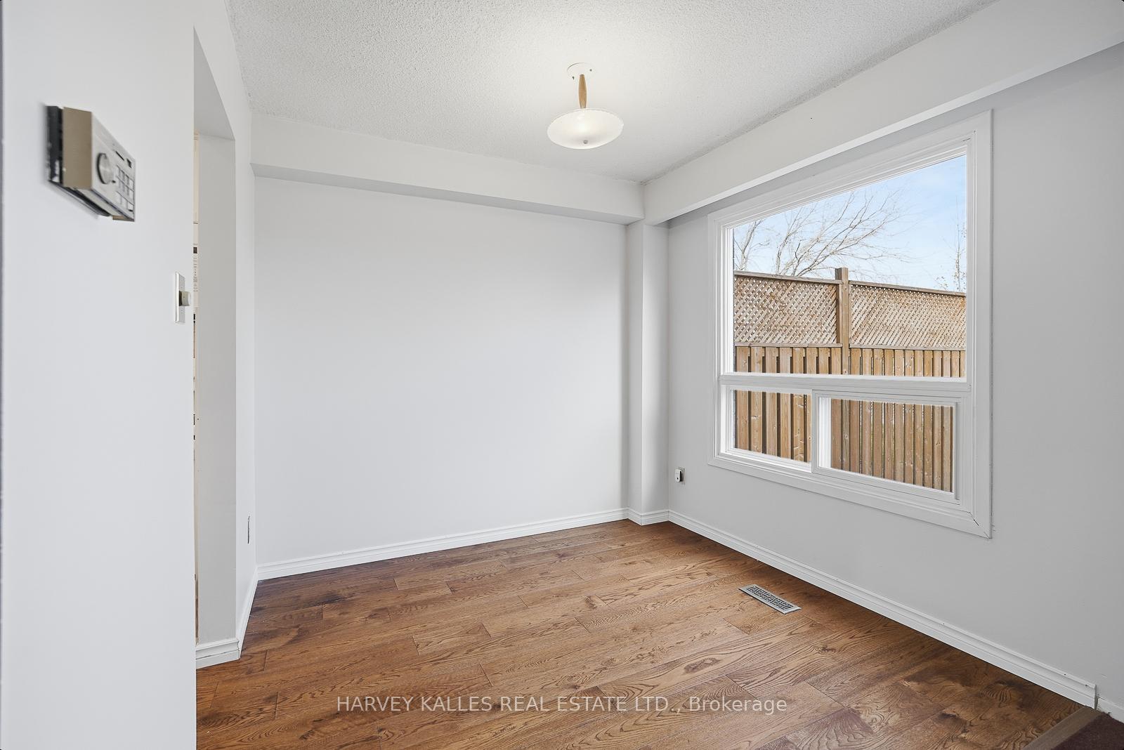 Photo 11 of 60 Skegby Road, Brampton, Brampton North — HOMEH