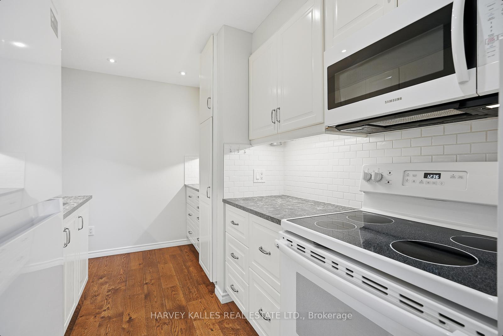 Photo 13 of 60 Skegby Road, Brampton, Brampton North — HOMEH